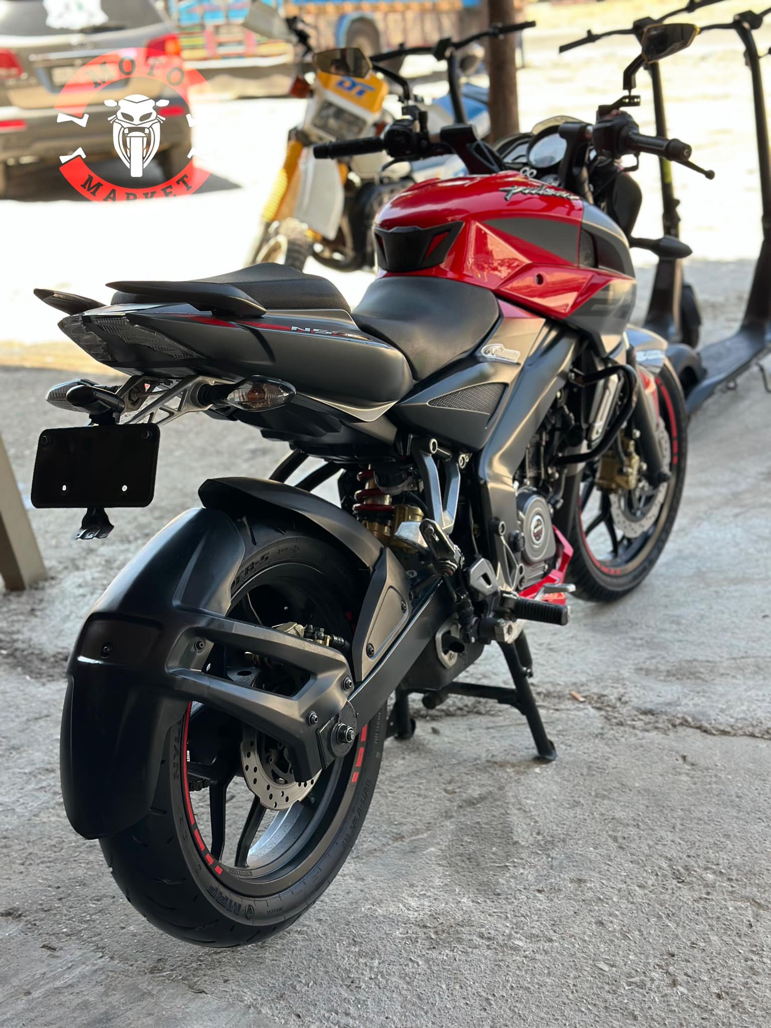 kilometrage motorbike pulsar ns200 sport used xt image