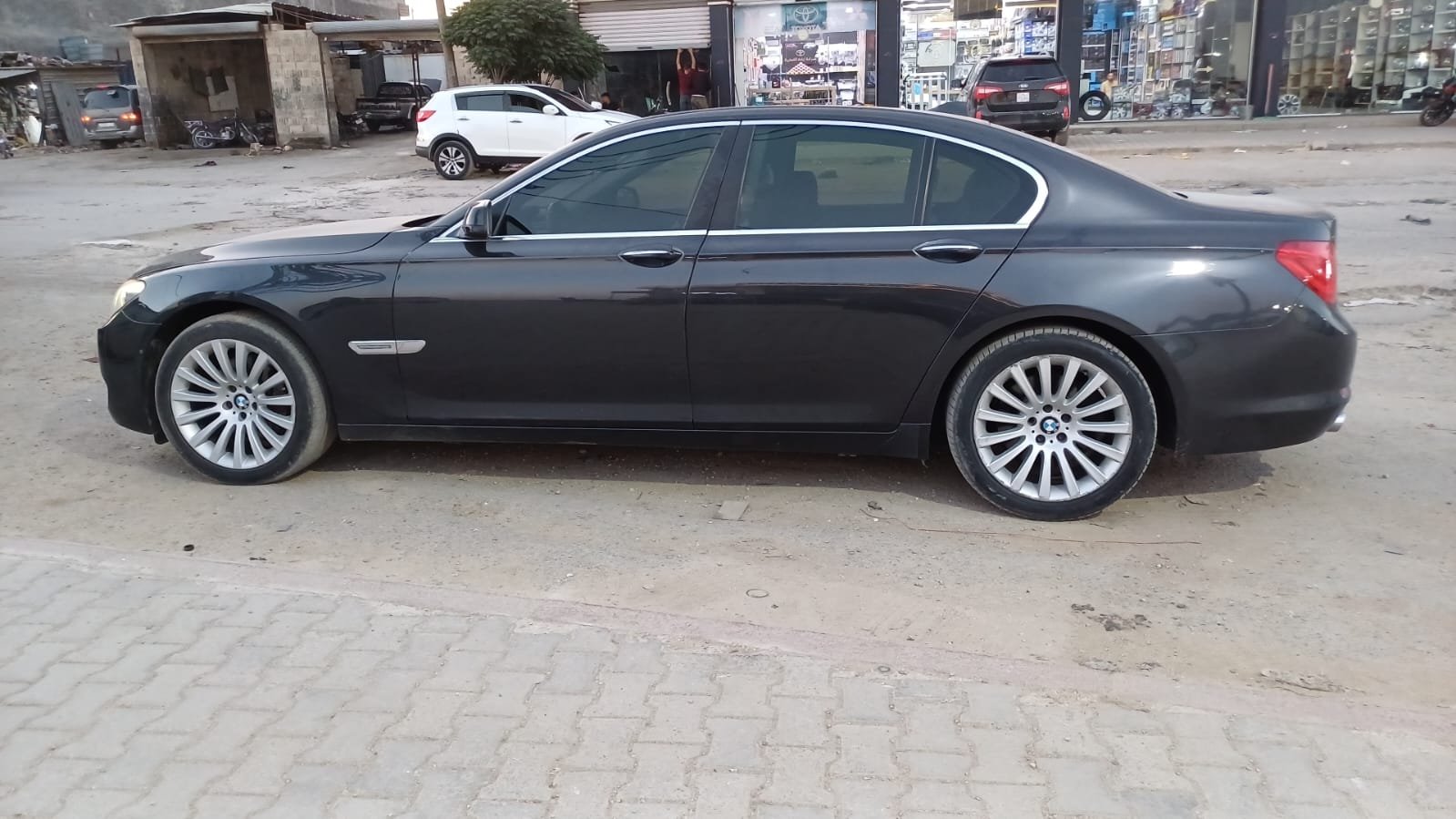 kilometrage car sale 7 series 730 d sedan used 2012 aleppo td image