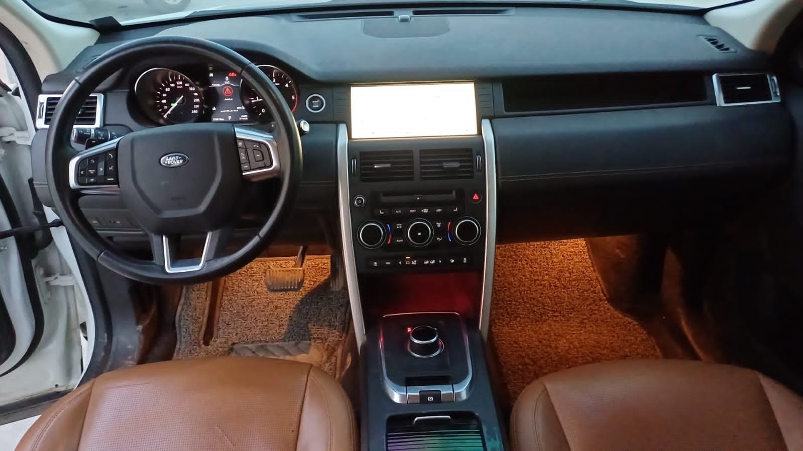 kilometrage car sale discovery sport hse suv used 2019 aleppo lh image