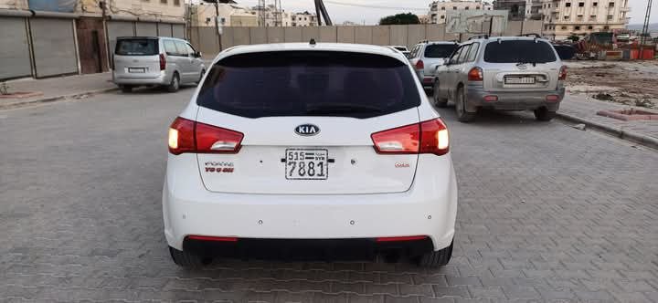 kilometrage car sale cerato standard hatchback used 2012 aleppo rl image