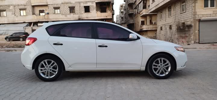 kilometrage car sale cerato standard hatchback used 2012 aleppo rl image