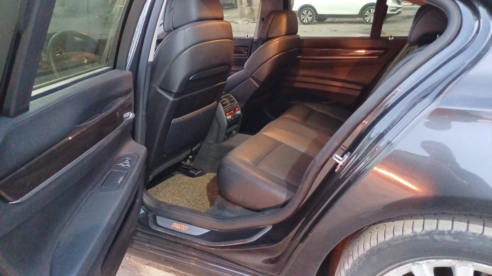 kilometrage car sale 7 series 730 d sedan used 2012 aleppo td image