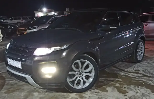 kilometrage car sale land rover range rover evoque sd4 suv used 2013 aleppo lc image