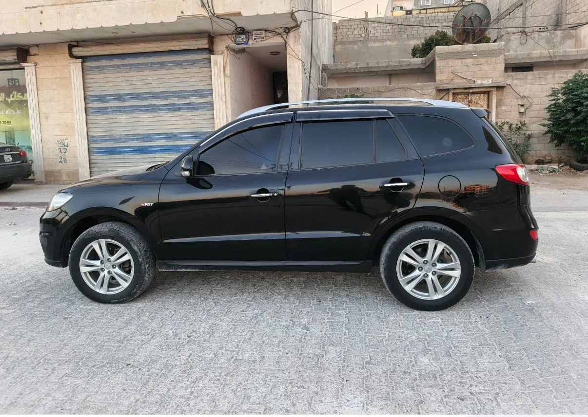 kilometrage car sale hyundai santa fe mlx suv used 2010 aleppo rf image