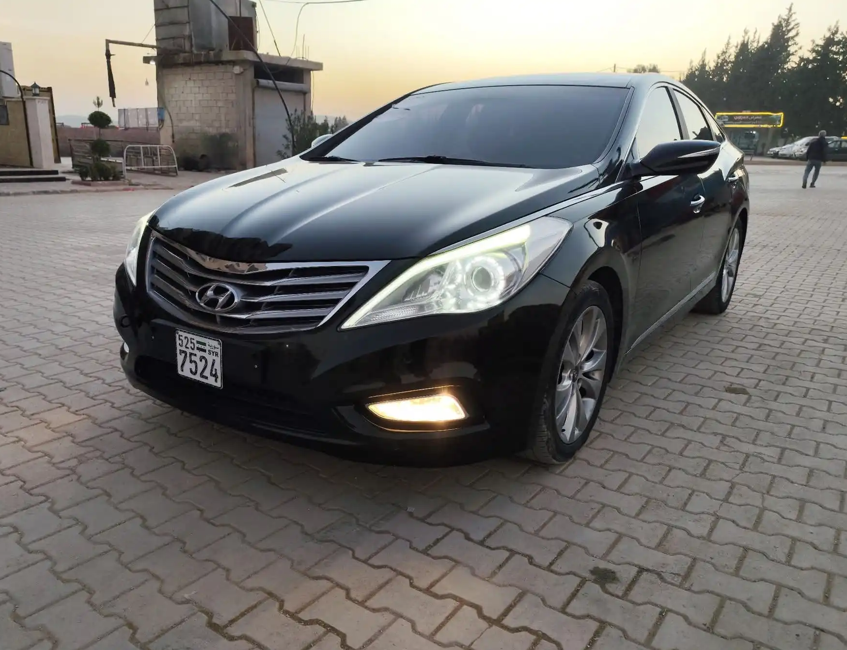 kilometrage car sale hyundai grandeur hg 300 sedan used 2012 aleppo nj image