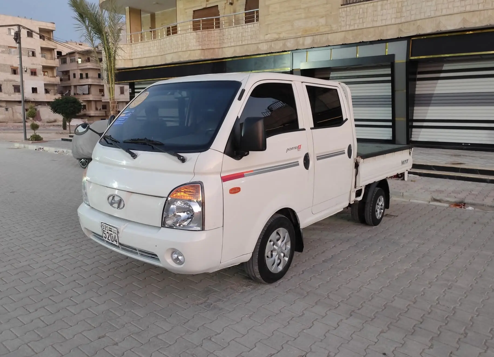 kilometrage car sale hyundai cargo truck used 2009 aleppo ek image