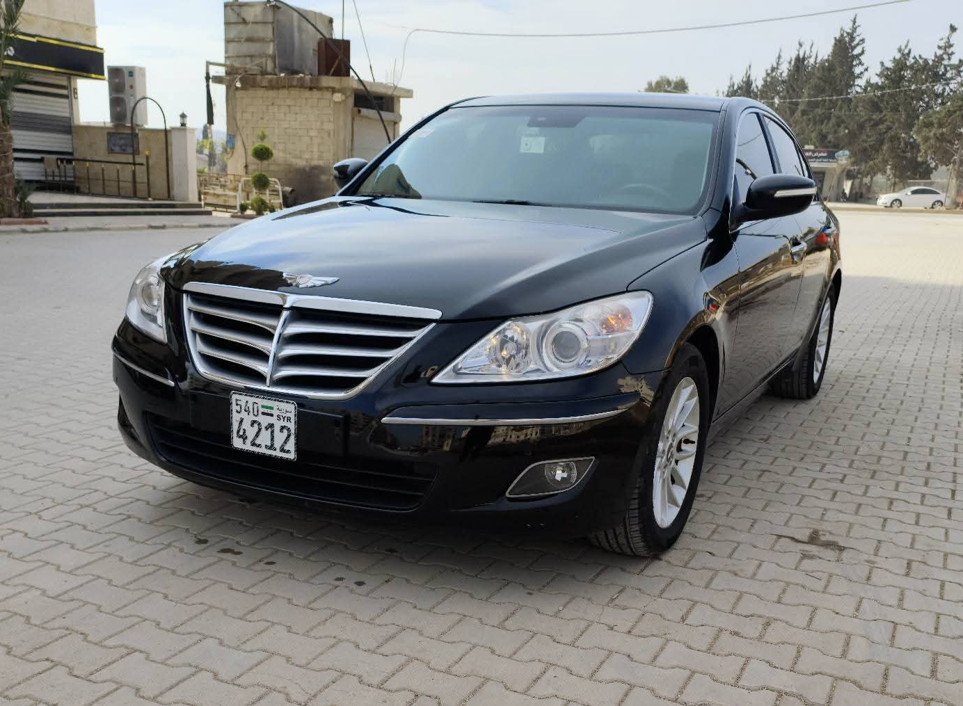 kilometrage car sale genesis bh 330 sedan used 2011 aleppo dt image