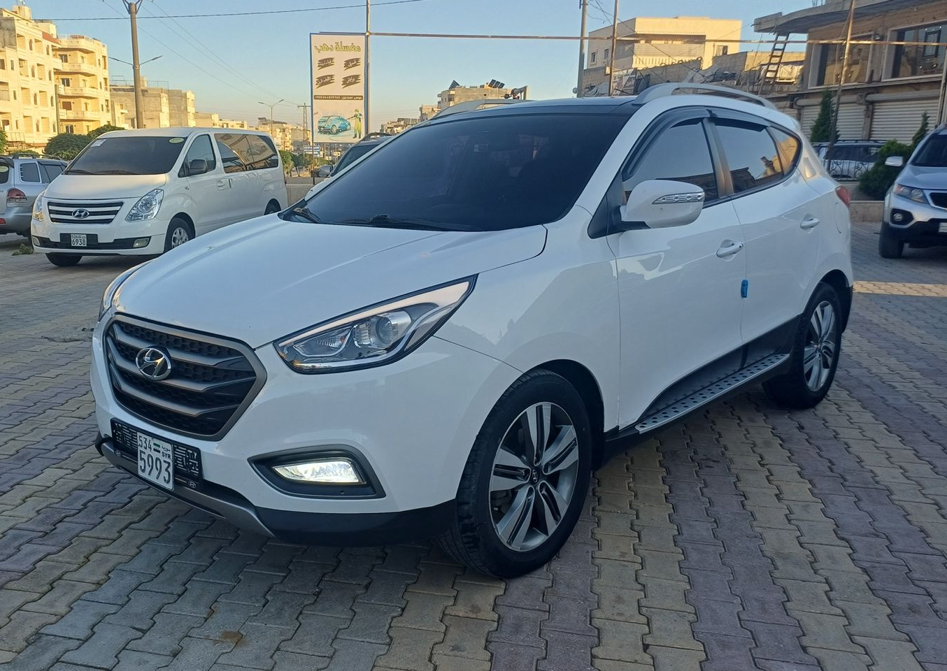 kilometrage car sale hyundai tucson 1 7 d pjoojnc used 2014 aleppo ul card image