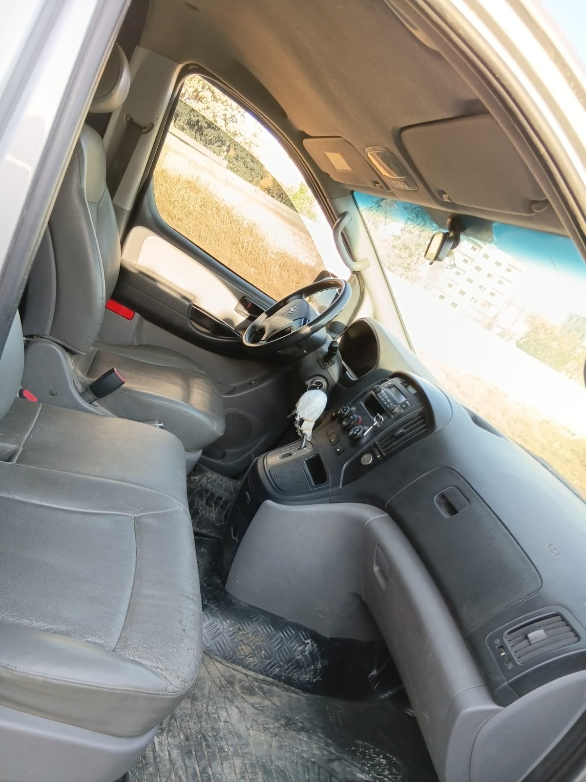 kilometrage car sale hyundai grand starex cvx van used 2014 aleppo le image