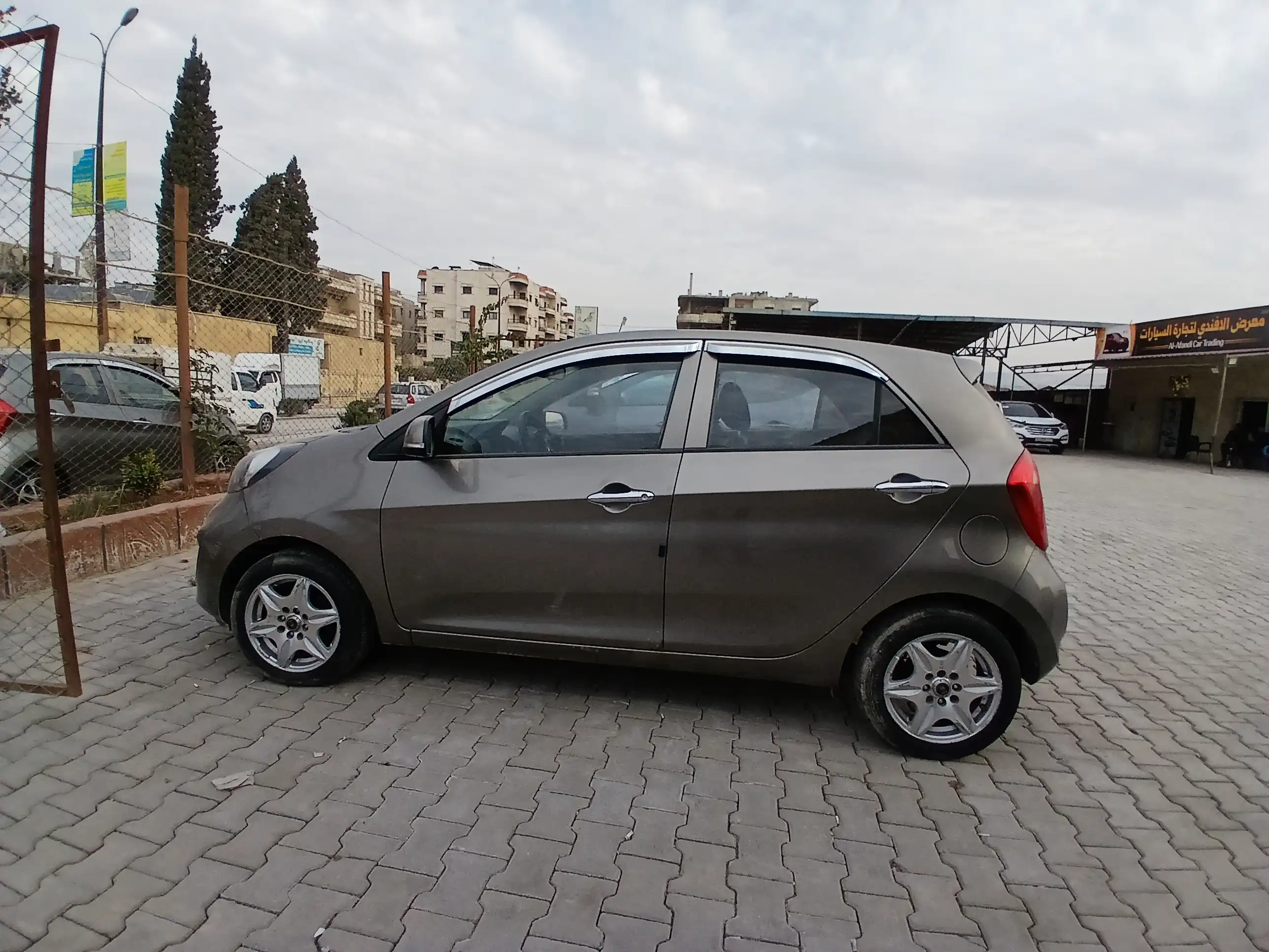 kilometrage car sale kia morning standard hatchback used 2013 aleppo zt image