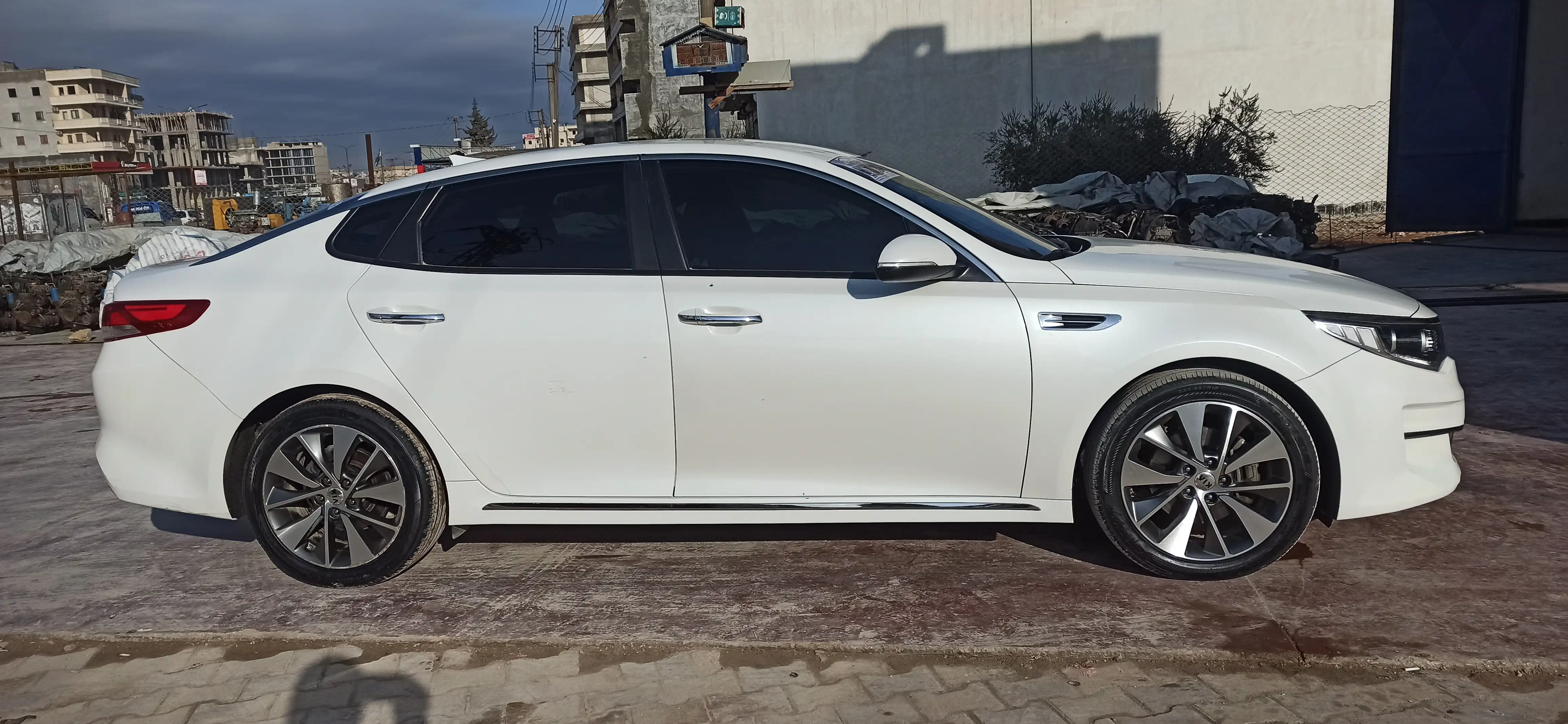 kilometrage car sale kia k5 standard sedan used 2017 aleppo td image