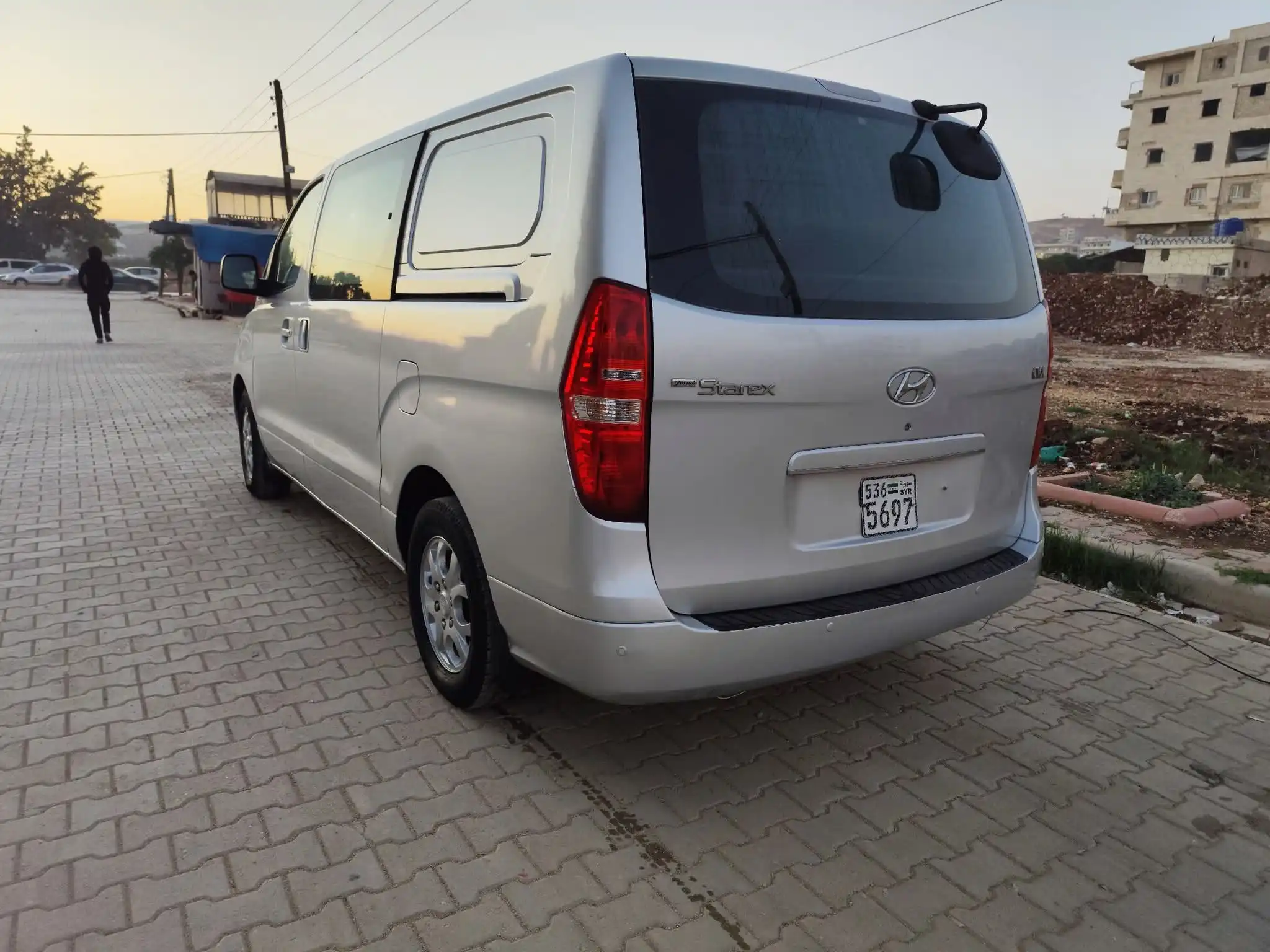 kilometrage car sale hyundai grand starex cvx van used 2008 aleppo lf image