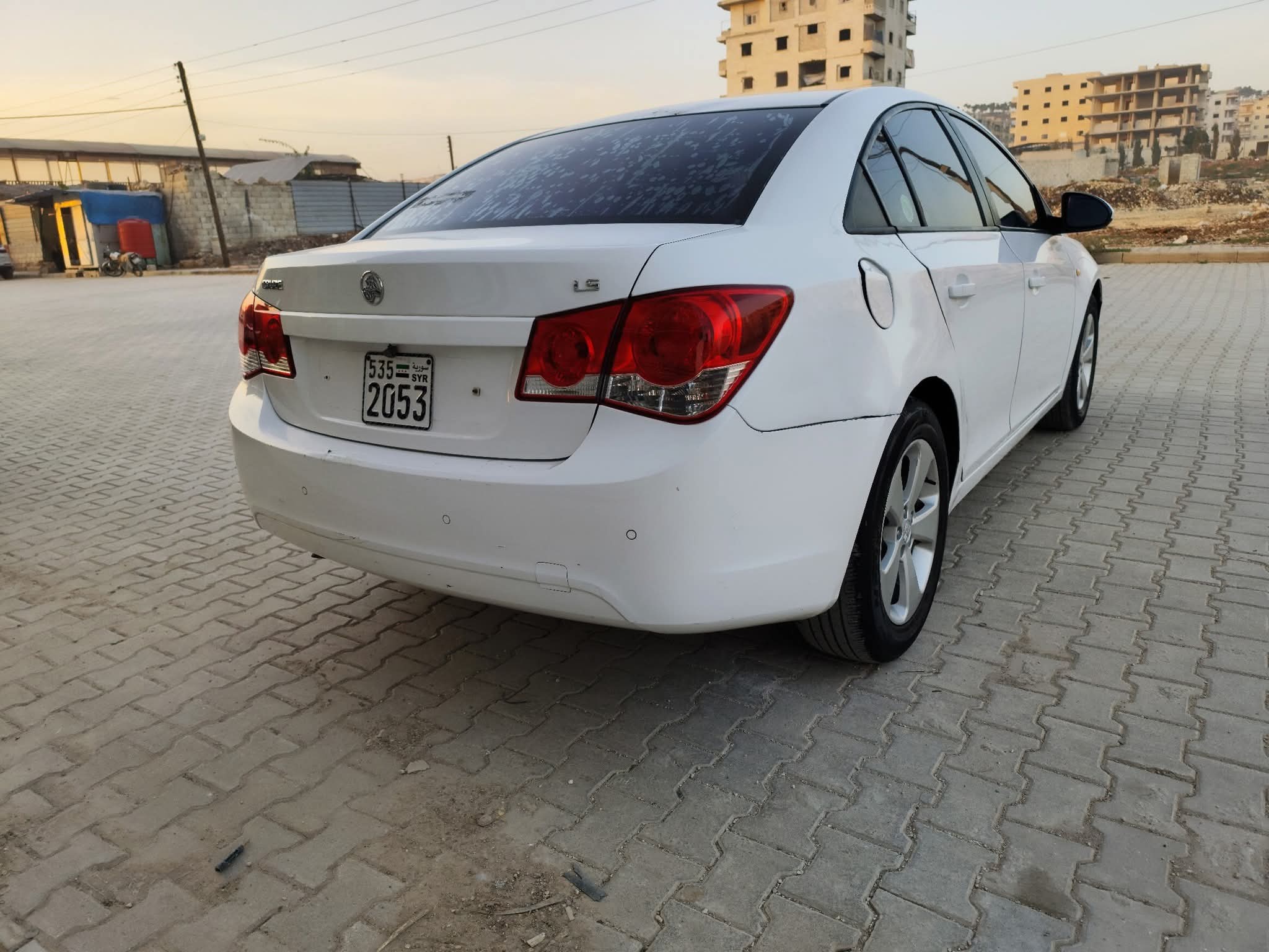 kilometrage car sale chevrolet cruze ls sedan used 2010 aleppo er image