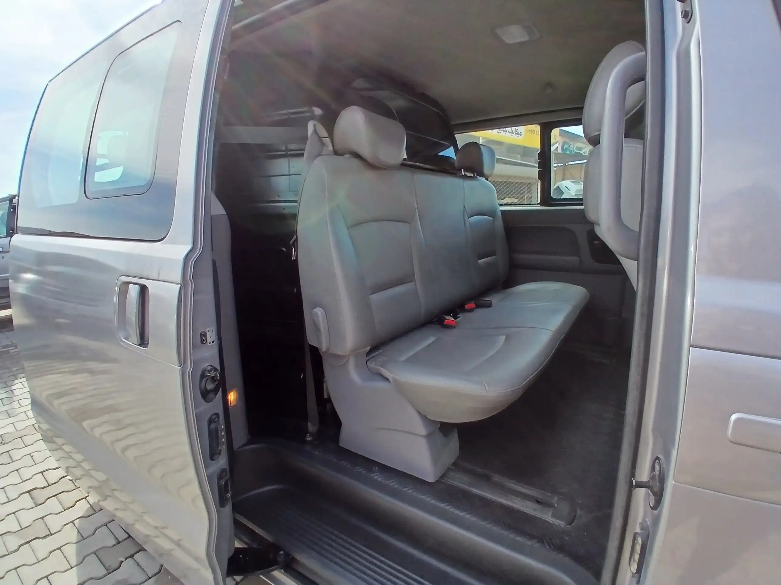 kilometrage car sale hyundai grand starex cvx van used 2012 aleppo yo image