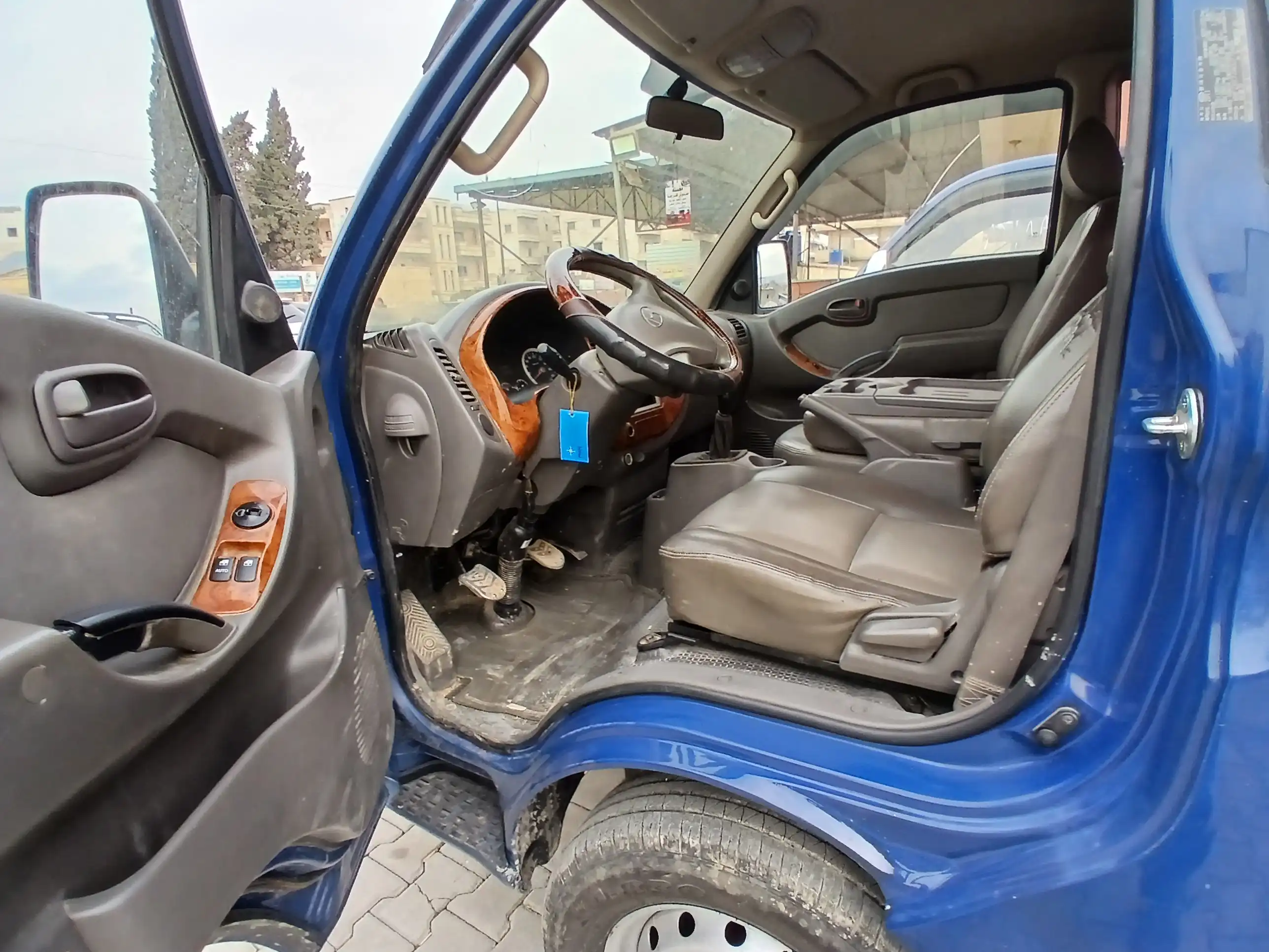 kilometrage car sale hyundai porter ii 2 crdi cargo truck used 2012 aleppo fi image