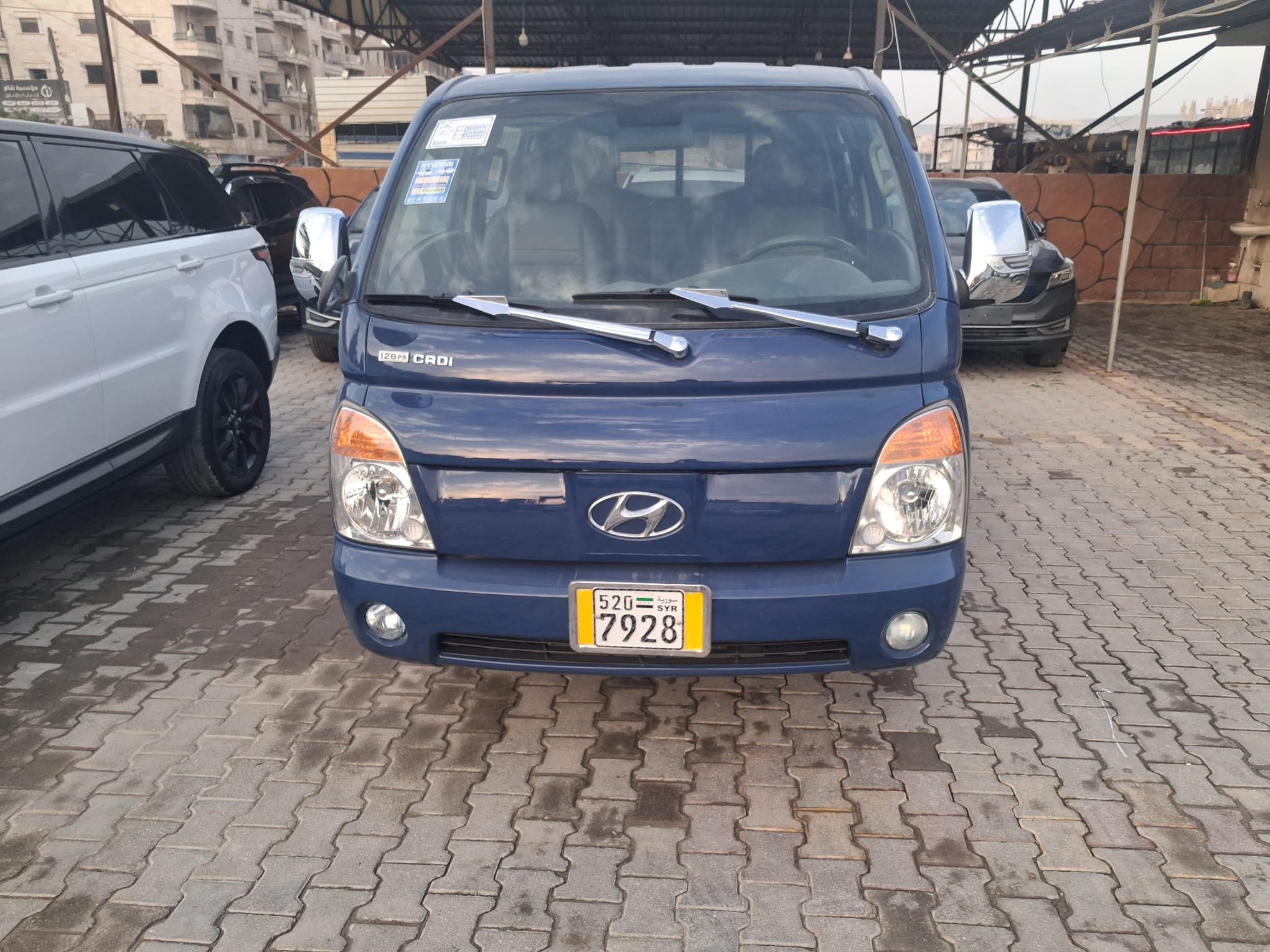 kilometrage car sale hyundai porter ii 2 crdi cargo truck used 2009 aleppo fo image