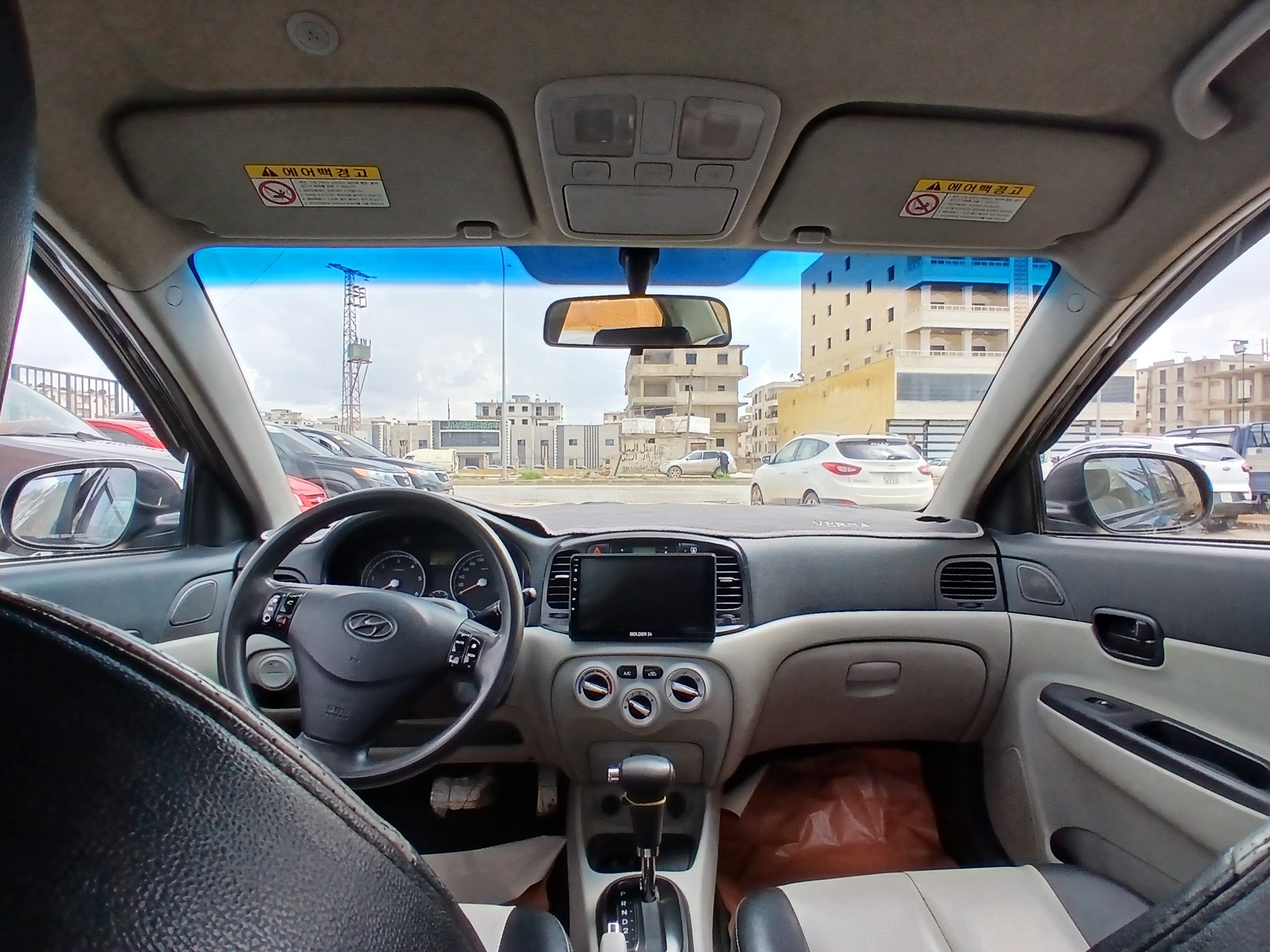 kilometrage car sale hyundai verna crdi sedan used 2010 aleppo rt image