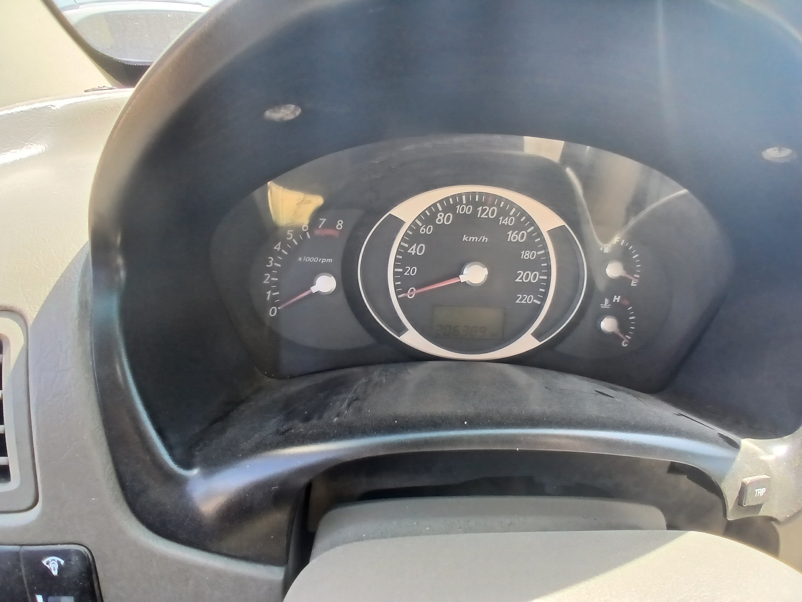 kilometrage car sale hyundai tucson standard suv used 2005 aleppo cd image