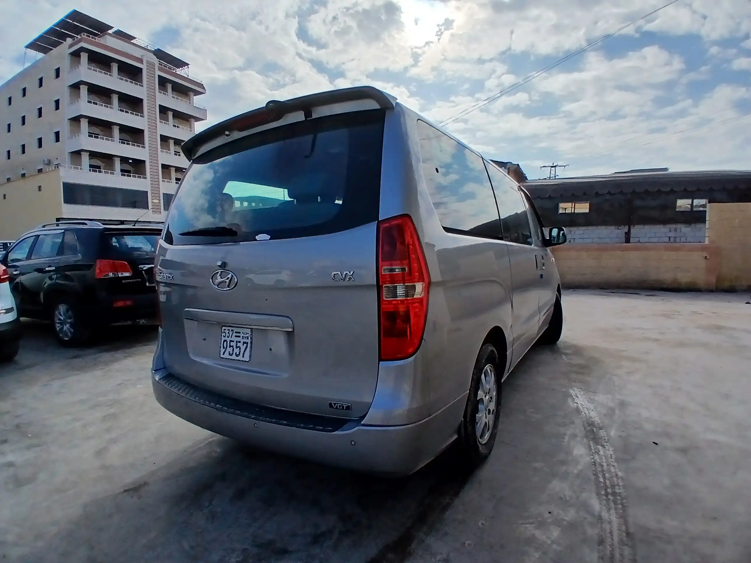 kilometrage car sale hyundai grand starex cvx 2011 jc image