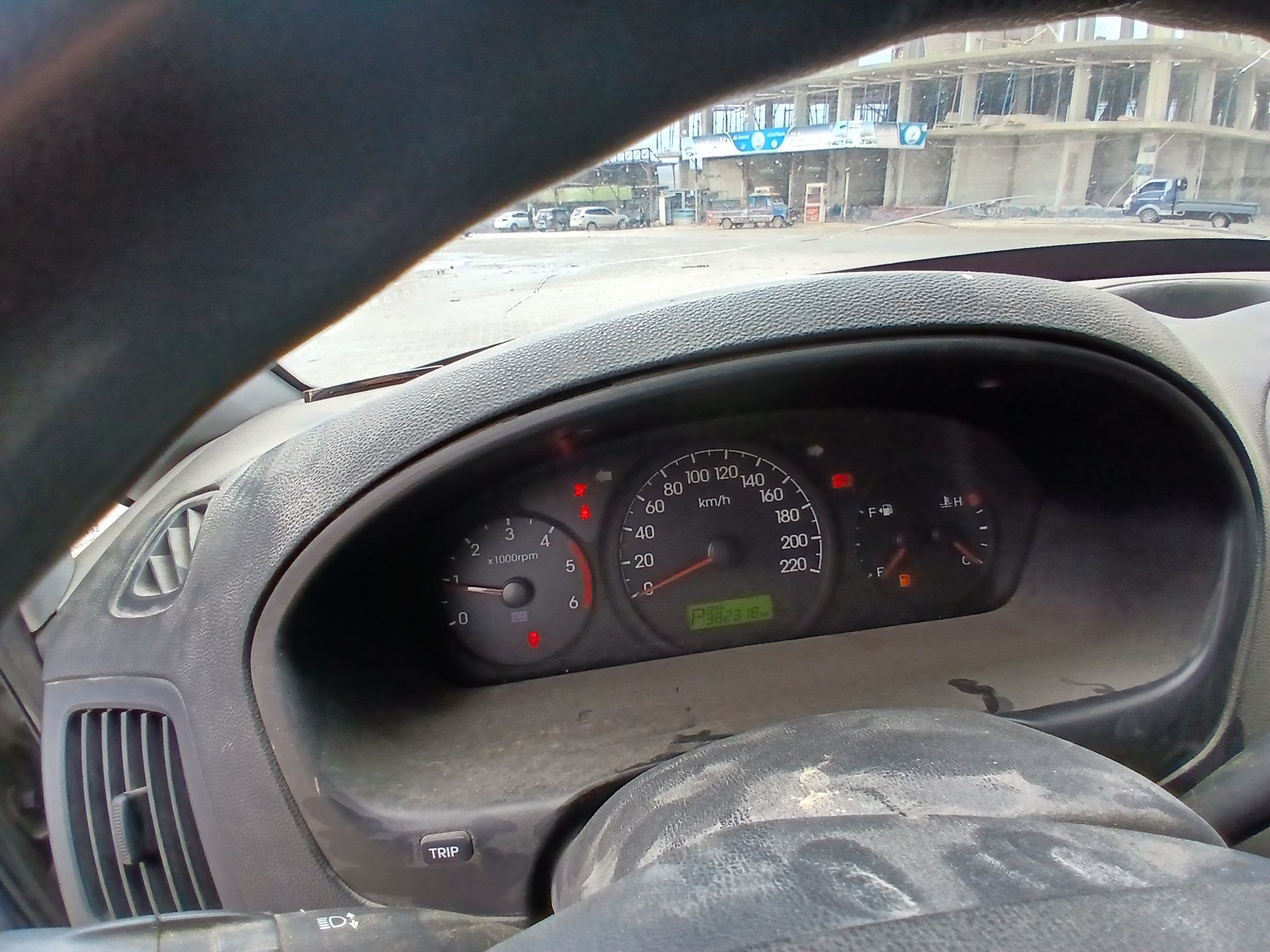 kilometrage car sale hyundai grand starex cvx van used 2011 aleppo qf image