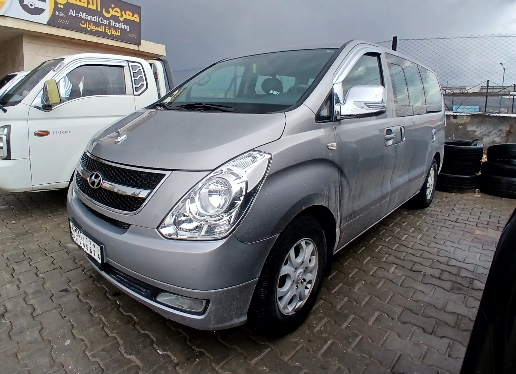 kilometrage car sale hyundai grand starex cvx van used 2011 aleppo cy image
