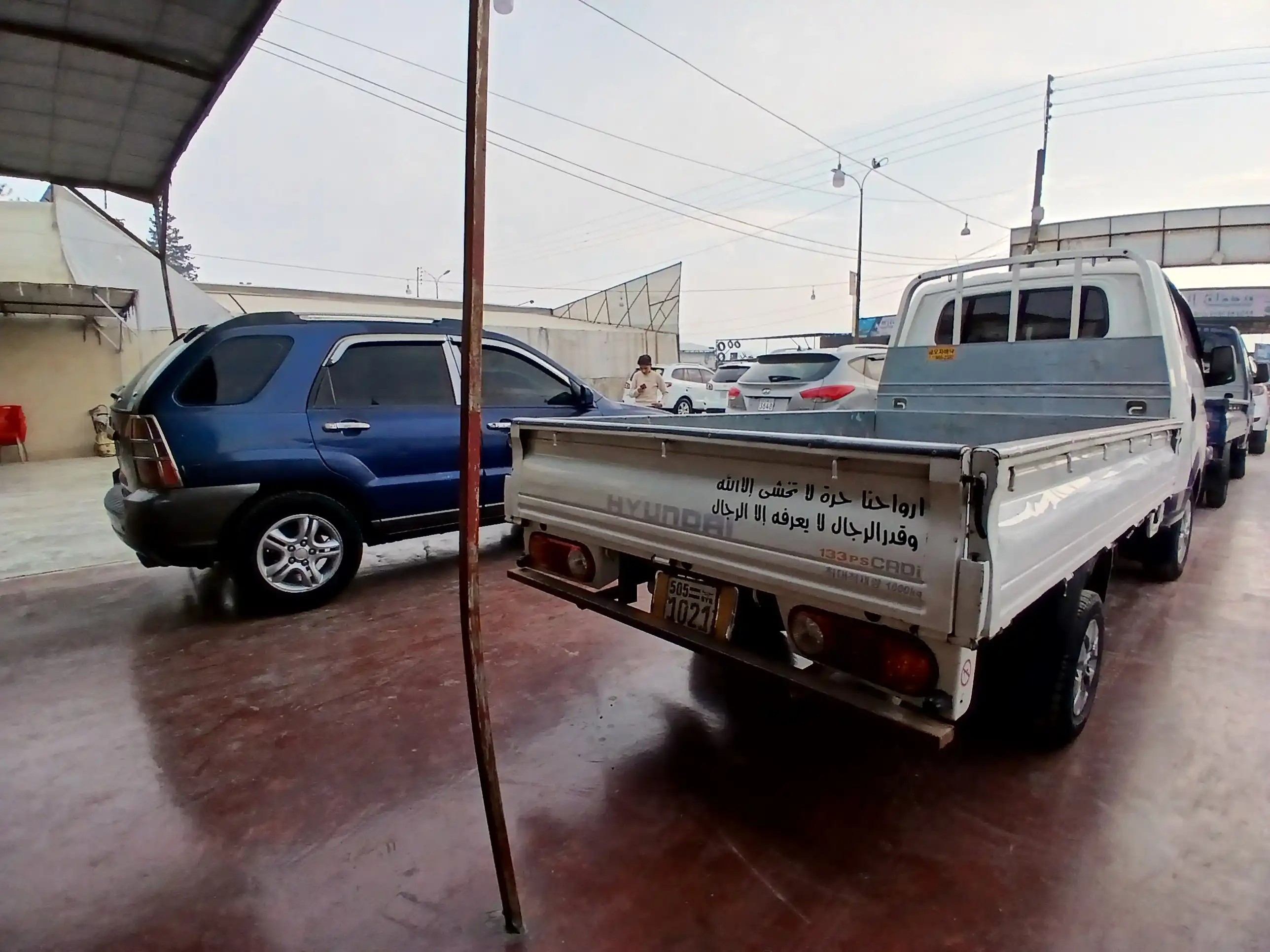 kilometrage car sale hyundai porter ii 2 crdi cargo truck used 2013 aleppo jt image