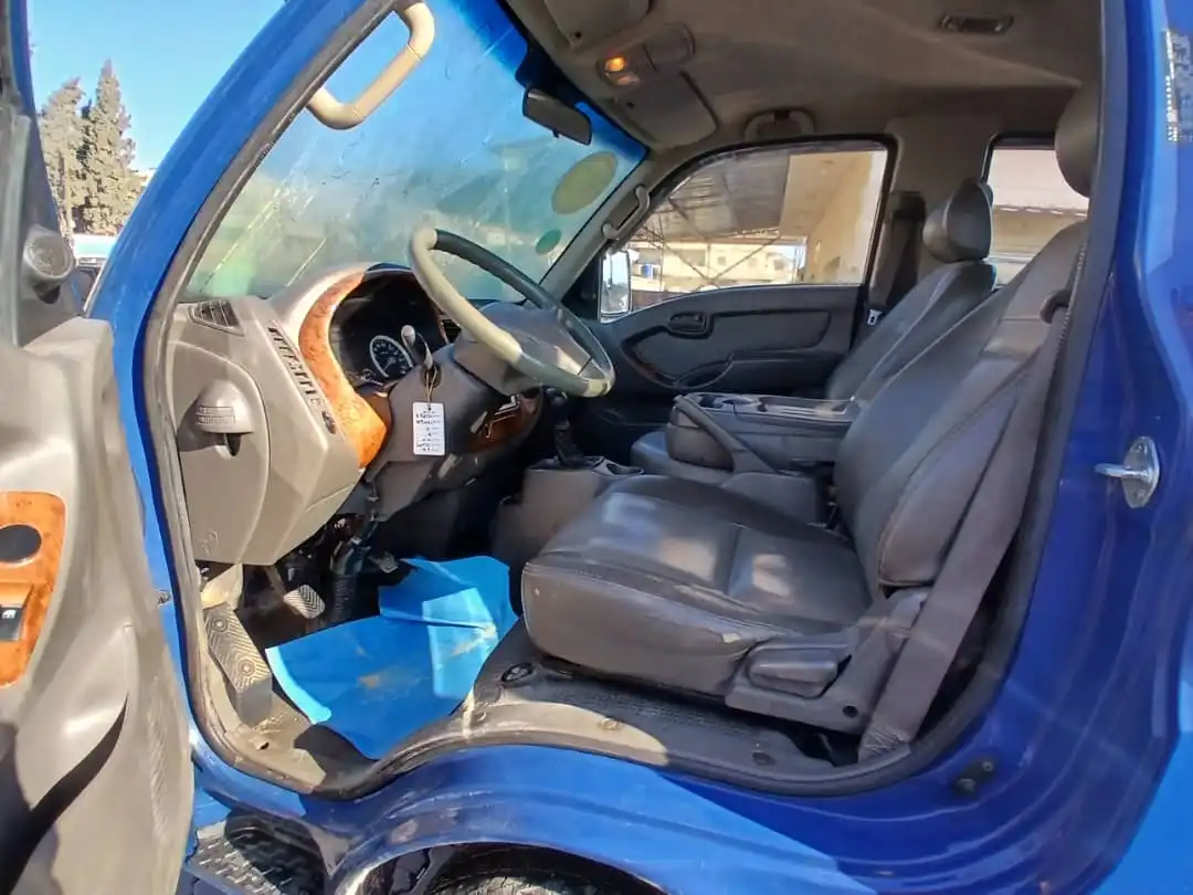 kilometrage car sale hyundai porter ii 2 crdi cargo truck used 2011 aleppo mz image