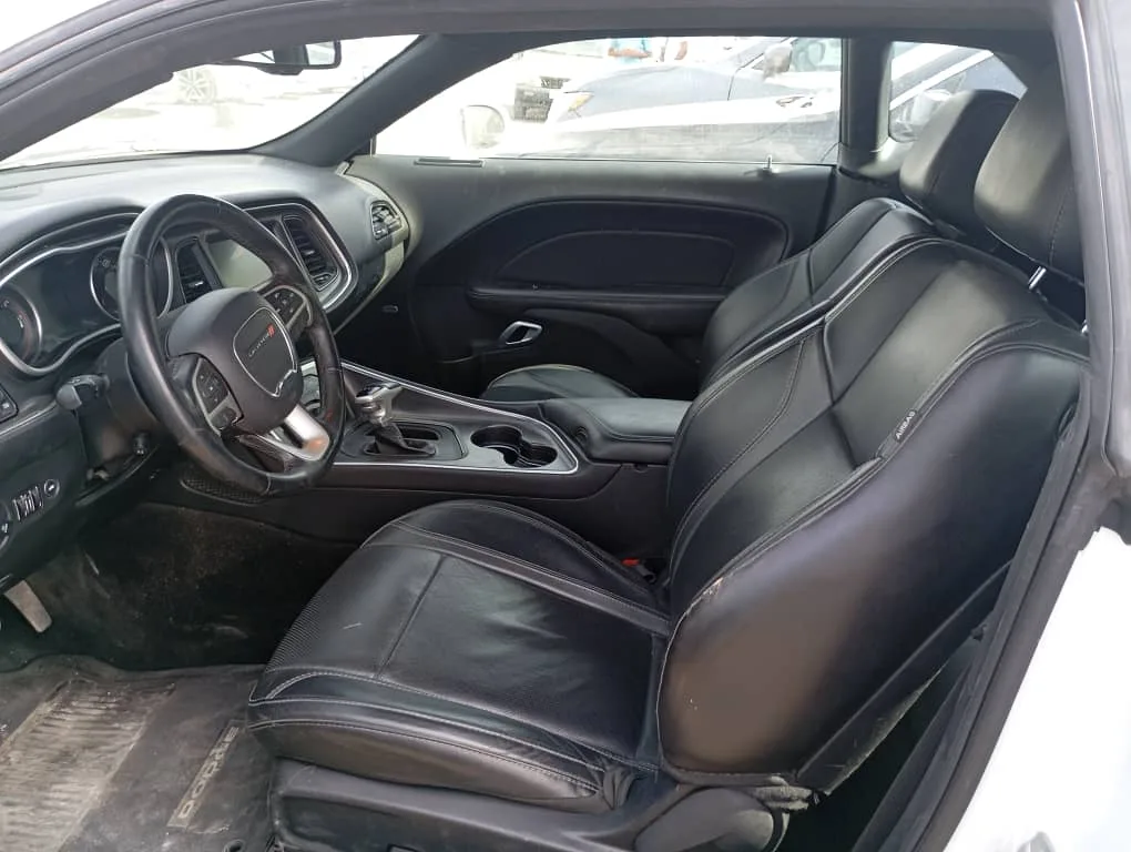 kilometrage car sale dodge sport used 2017 aleppo vh image