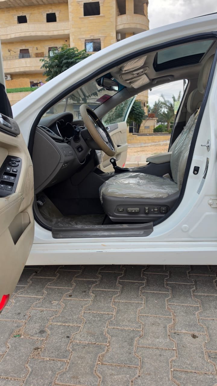 kilometrage car sale kia cadenza technology sedan used 2013 aleppo id image