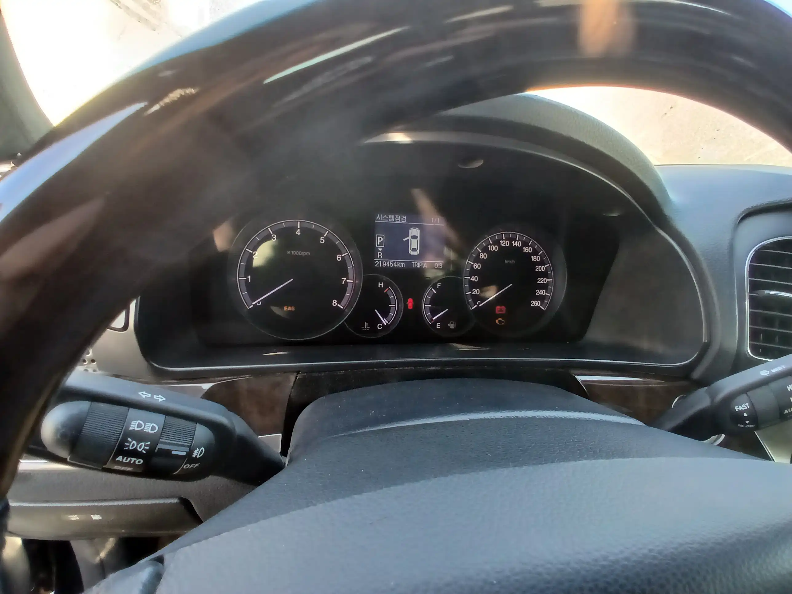 kilometrage car sale ssangyong kgm chairman cw600 sedan used 2011 aleppo qf image