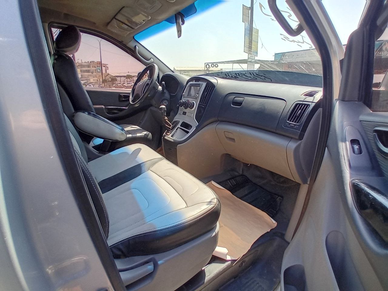 kilometrage car sale hyundai h1 standard van used 2009 aleppo fn image