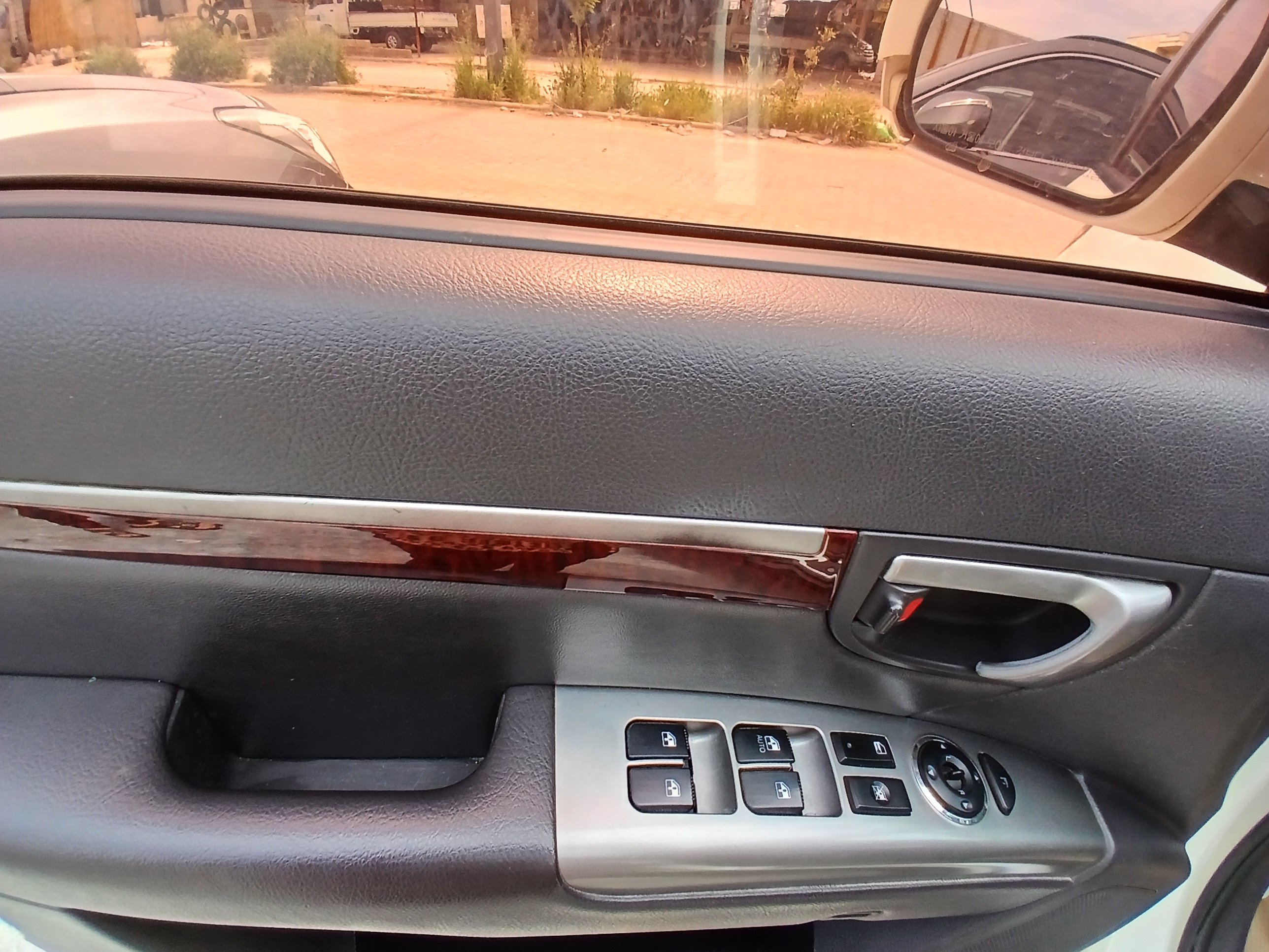 kilometrage car sale hyundai santa fe mlx suv used 2010 aleppo bh image