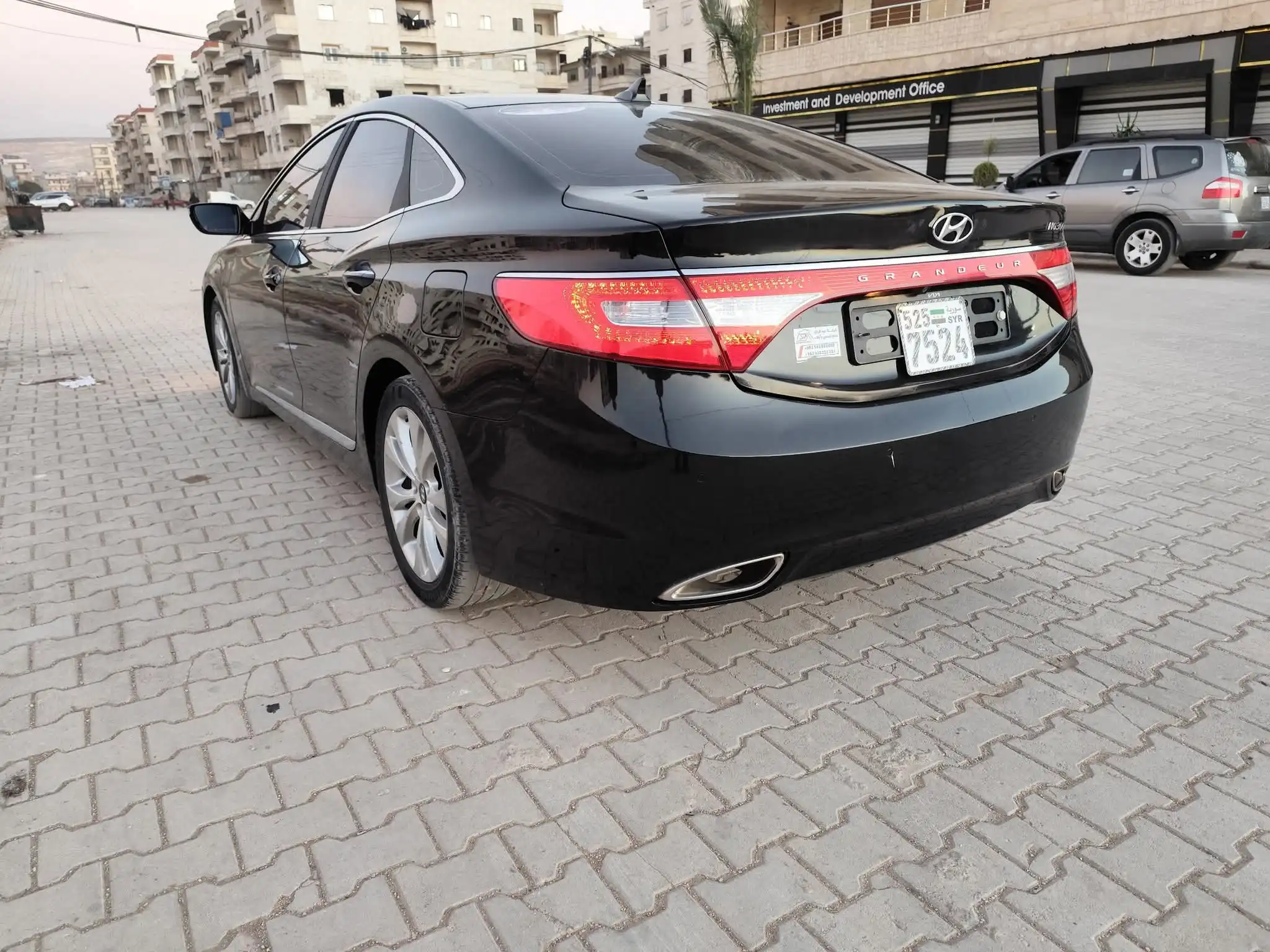 kilometrage car sale hyundai grandeur hg 300 sedan used 2012 aleppo nj image