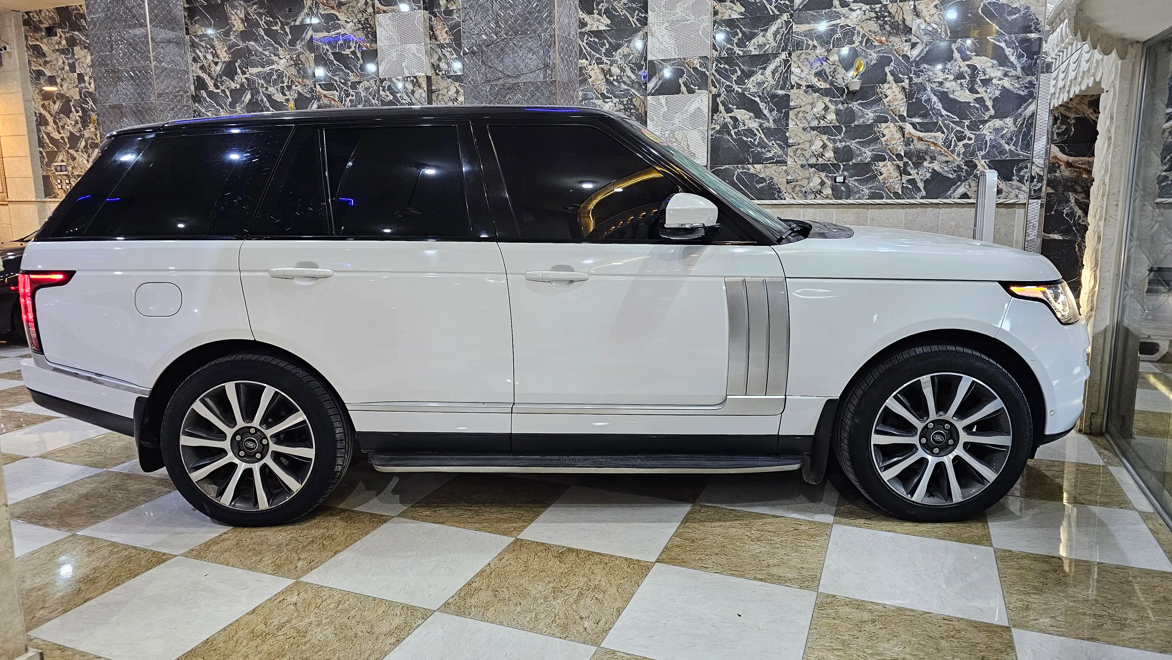 kilometrage car sale land rover range rover vogue se suv used 2014 aleppo ru image