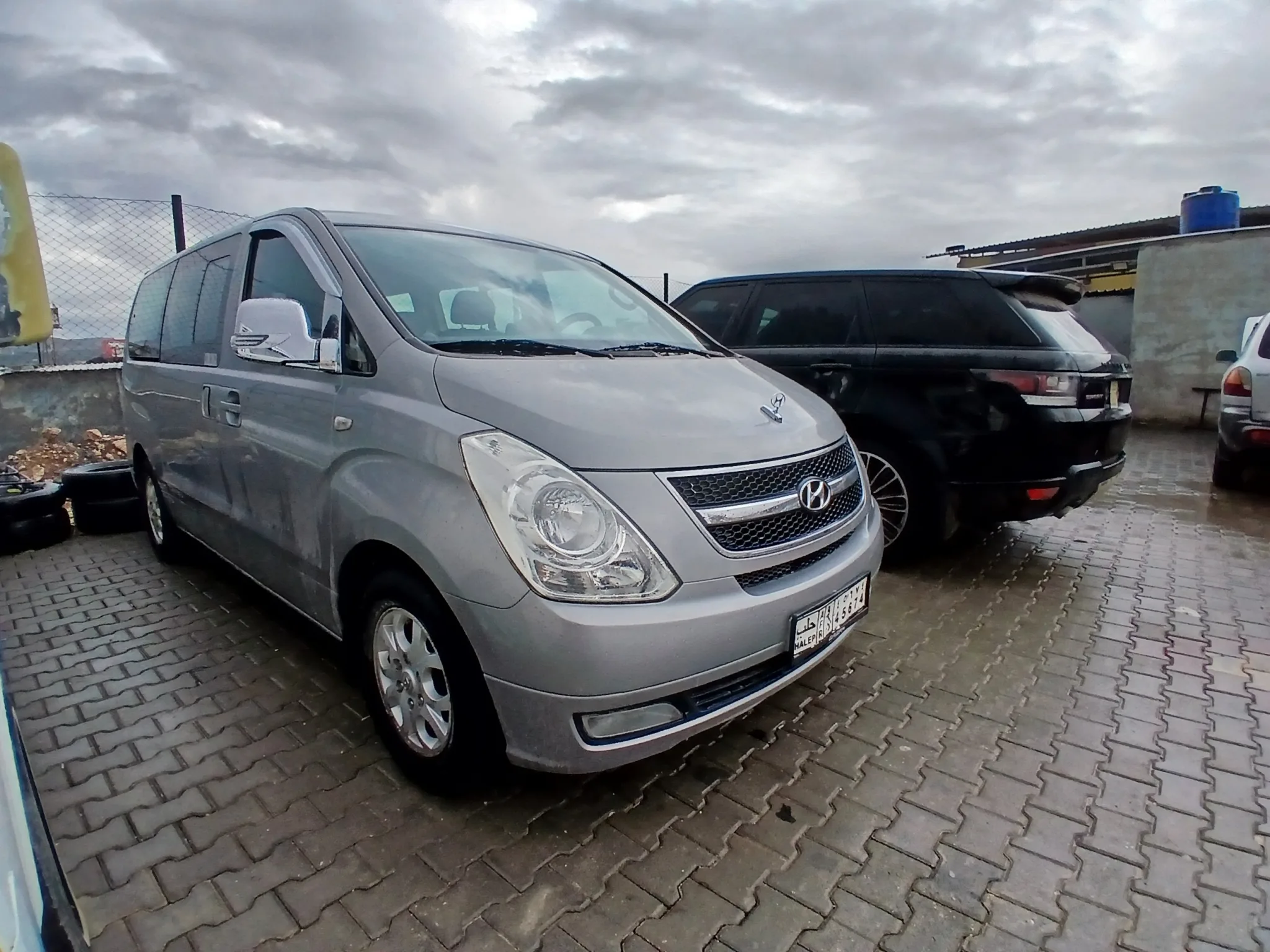 kilometrage car sale hyundai grand starex cvx van used 2011 aleppo cy image