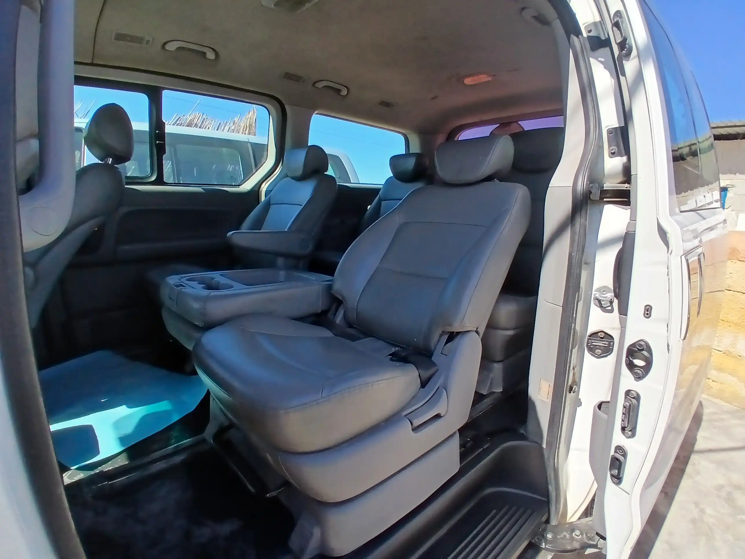 kilometrage car sale hyundai grand starex cvx van used 2013 aleppo fx image