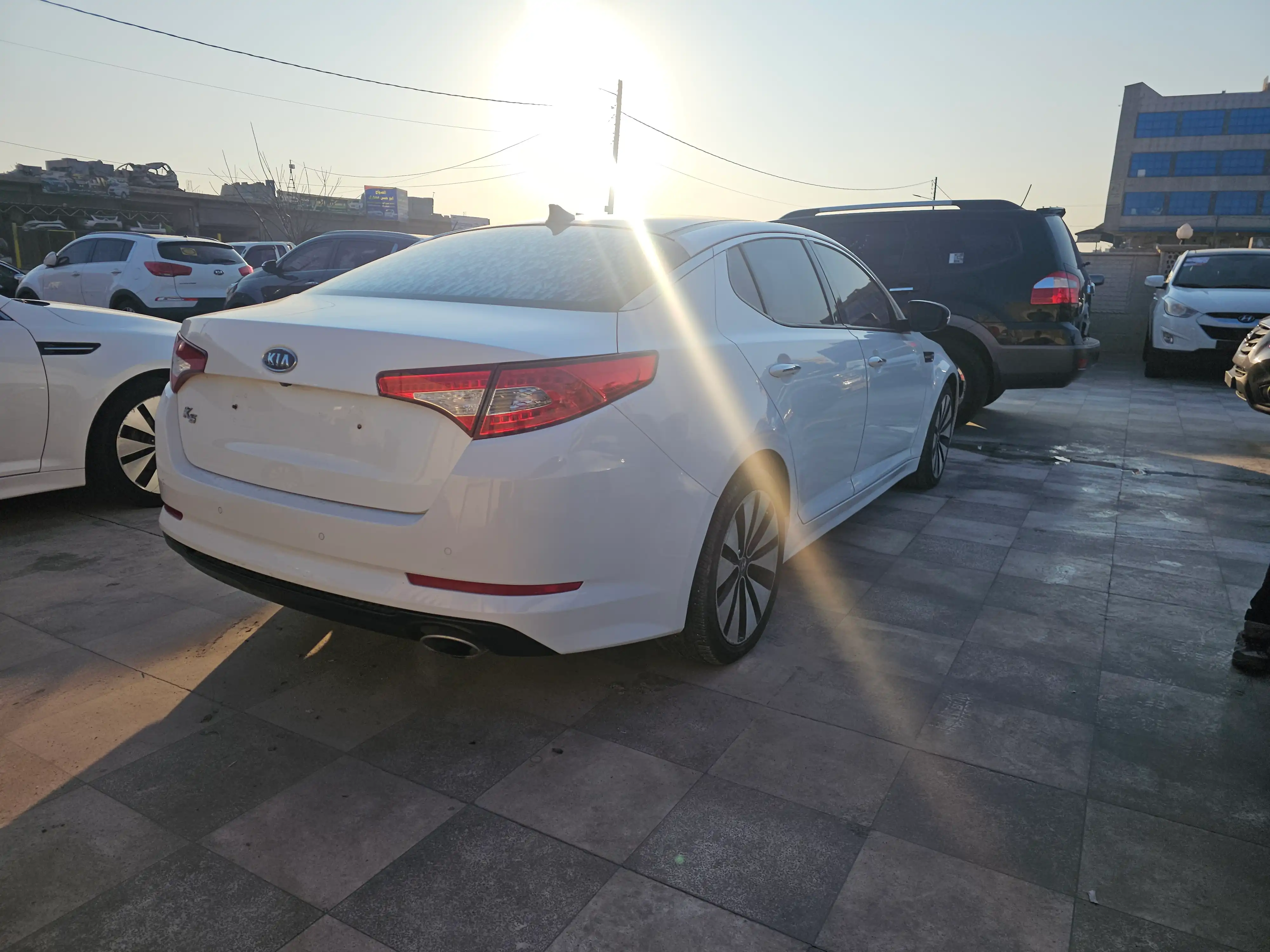 kilometrage car sale kia k5 standard sedan used 2011 aleppo pr image
