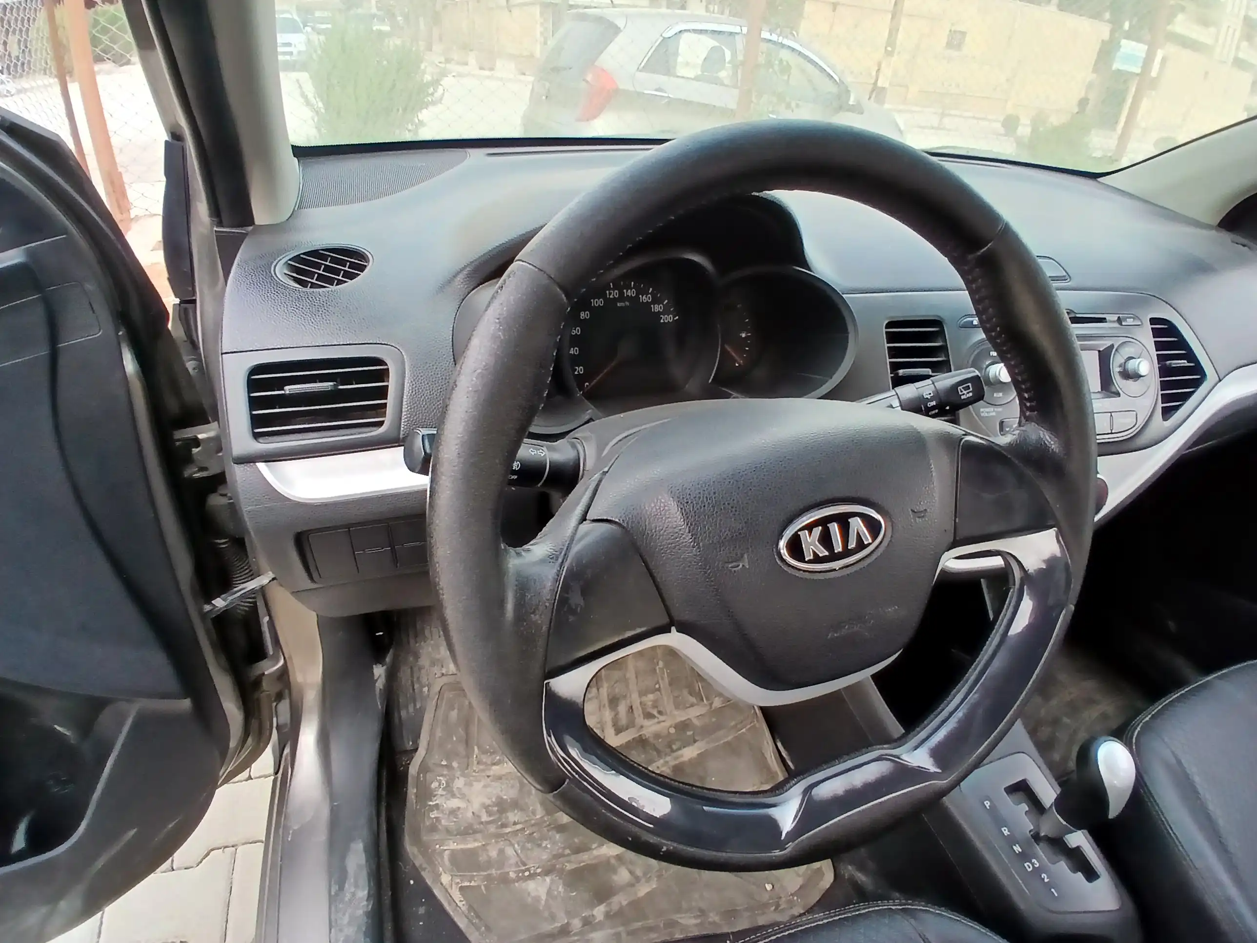 kilometrage car sale kia morning standard hatchback used 2013 aleppo zt image