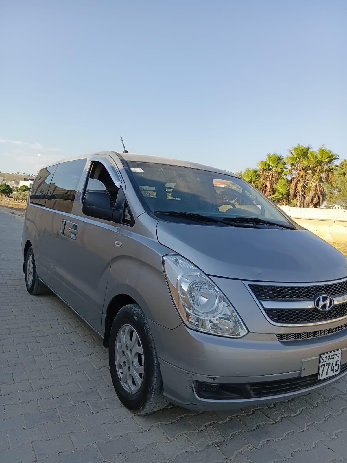 kilometrage car sale hyundai grand starex cvx van used 2014 aleppo le image