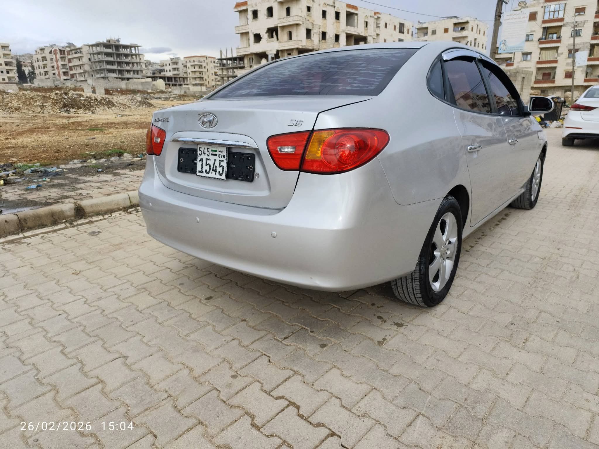 kilometrage car sale hyundai avante s 16 sedan used 2009 aleppo xn image