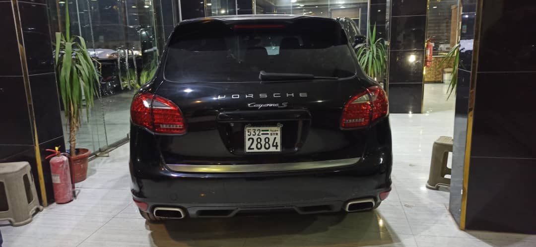 kilometrage car sale porsche cayenne s suv used 2015 aleppo hj image