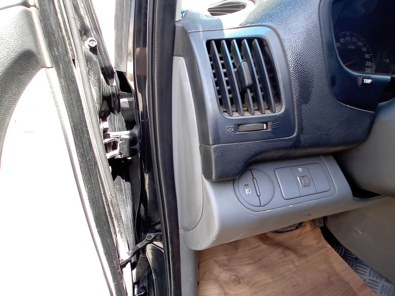 kilometrage car sale hyundai grand starex cvx van used 2008 aleppo uc image