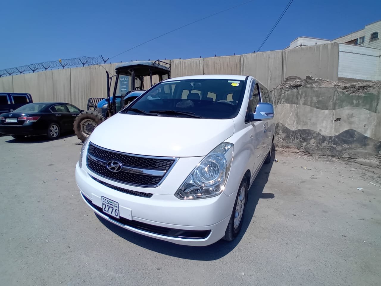 kilometrage car sale hyundai h1 standard used 2013 aleppo nl card image