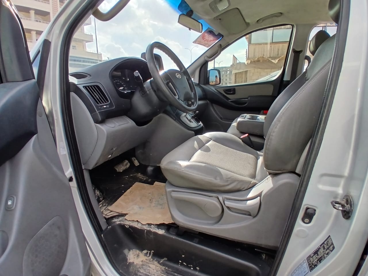 kilometrage car sale hyundai grand starex cvx van used 2009 aleppo vg image