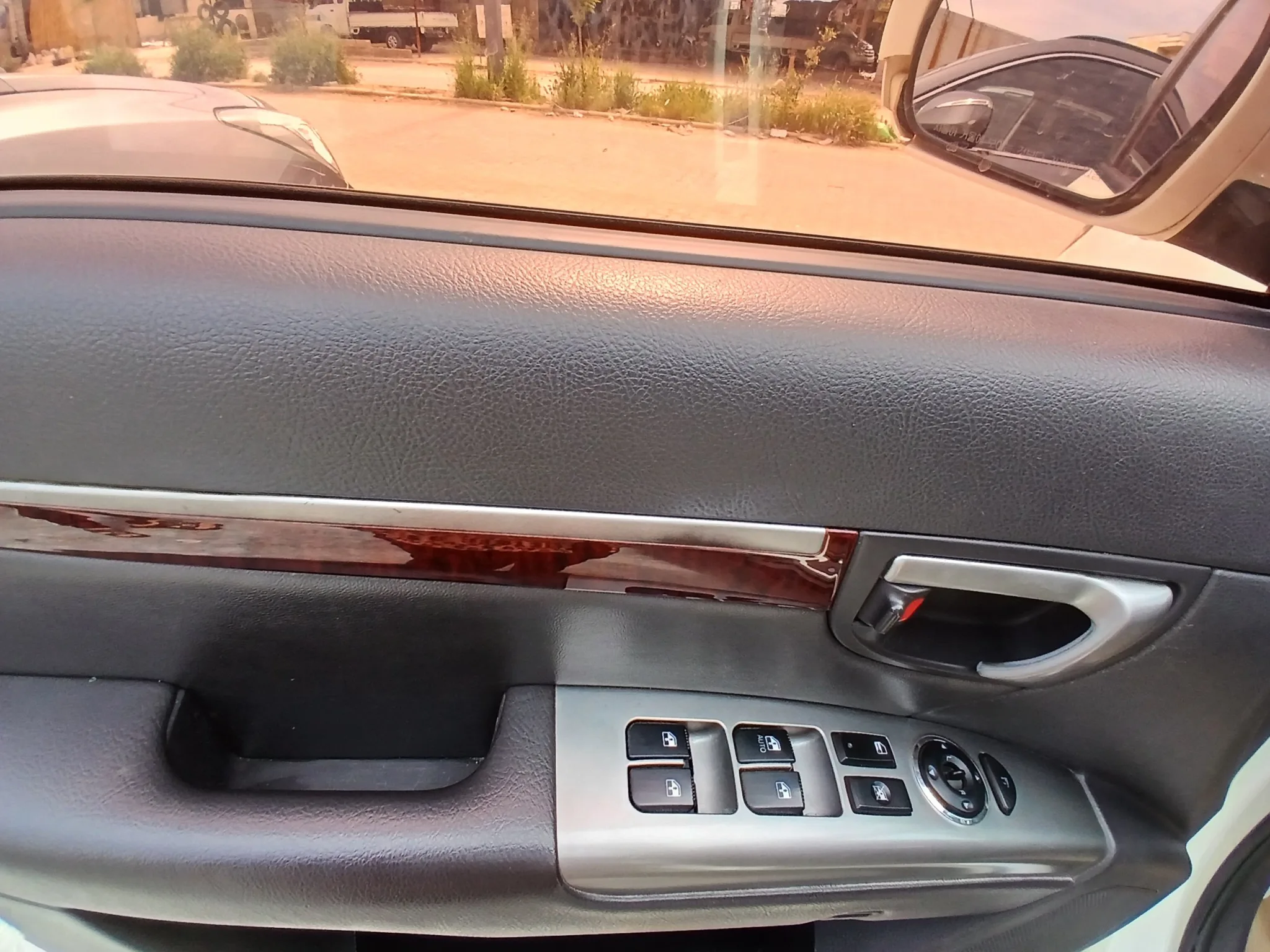 kilometrage car sale hyundai santa fe mlx suv used 2010 aleppo bh image