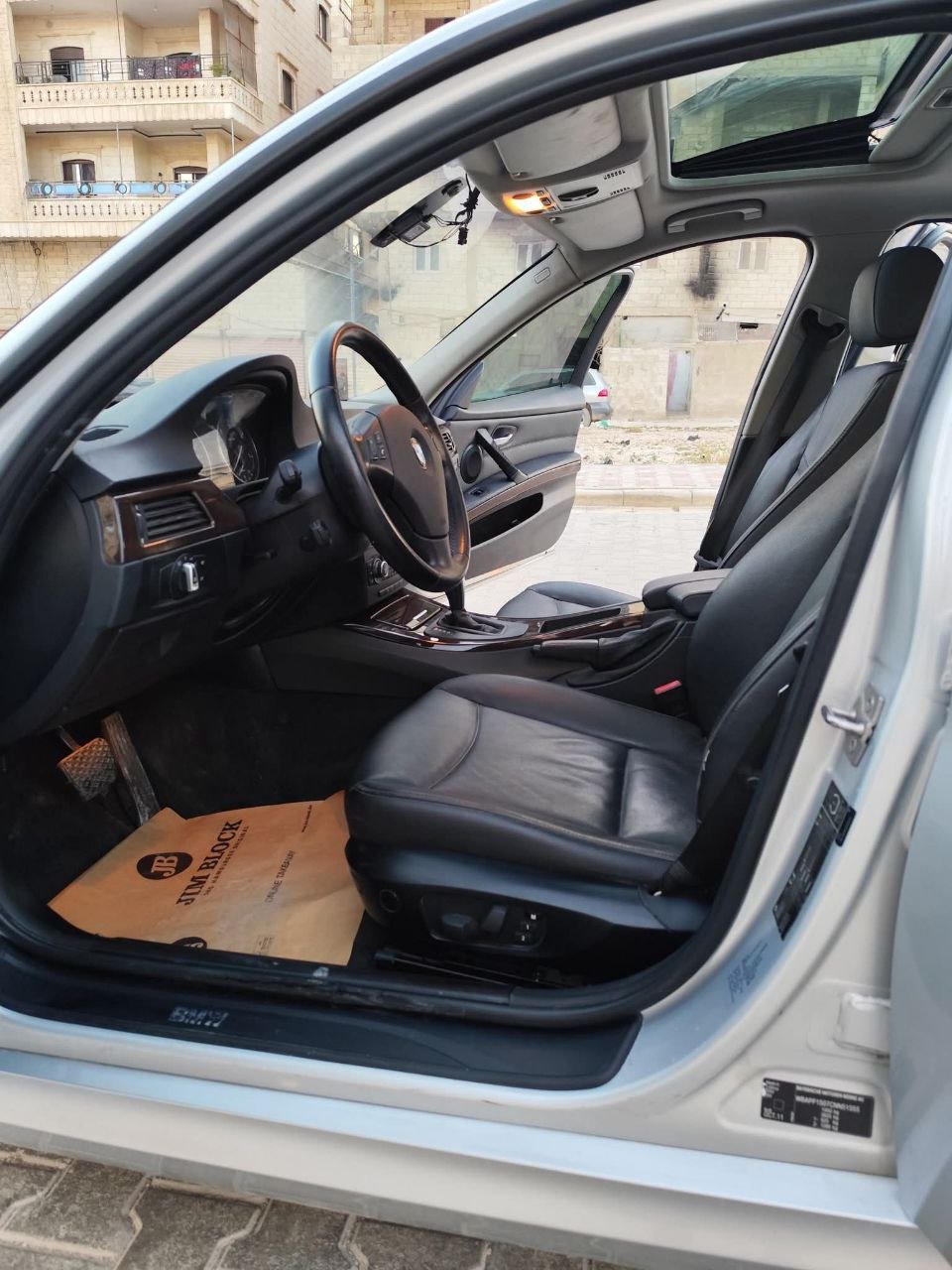 kilometrage car sale bmw 3 series 320 sedan used 2011 aleppo yp image