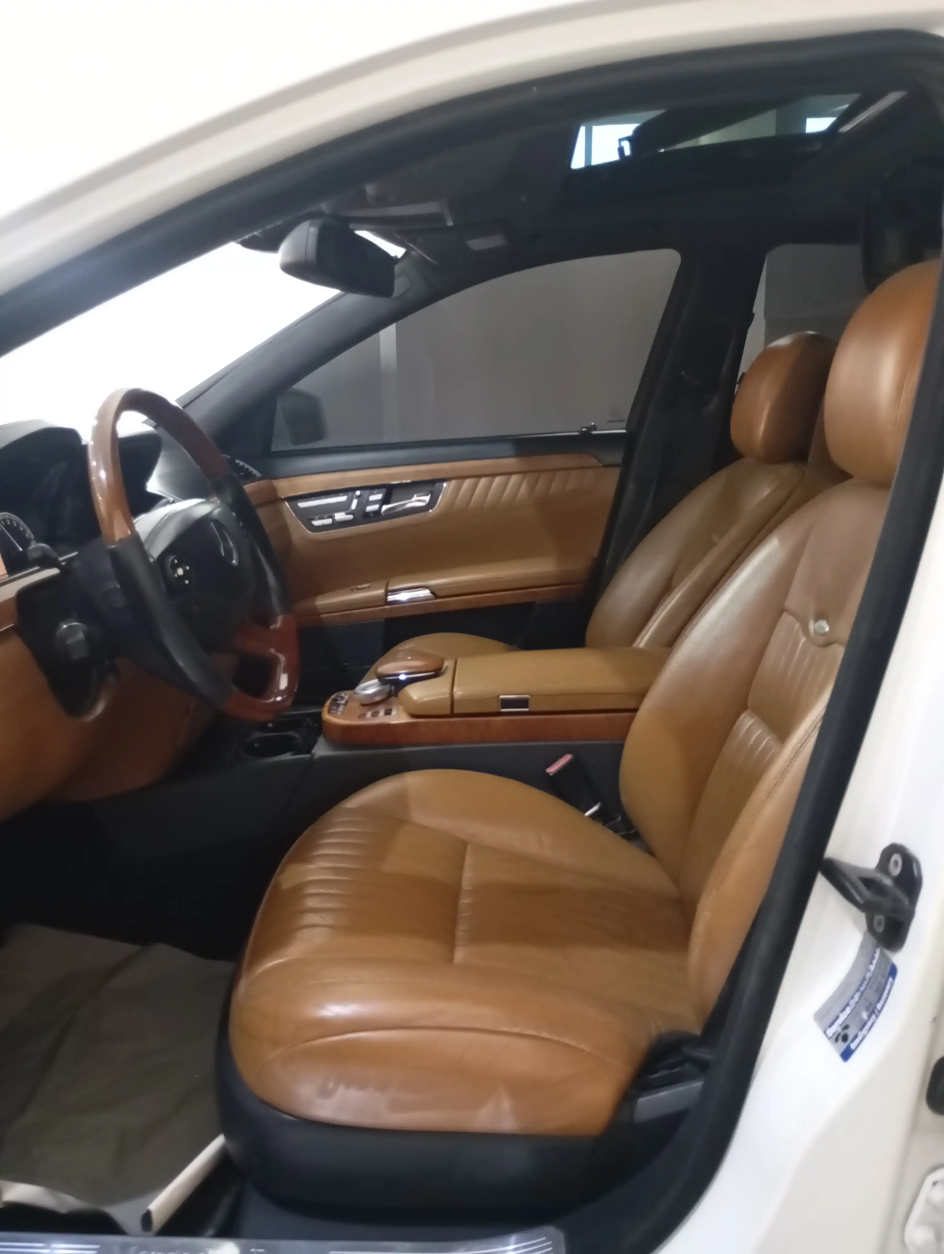 kilometrage car sale mercedes e class e 350 4matek sedan used 2007 aleppo zy image