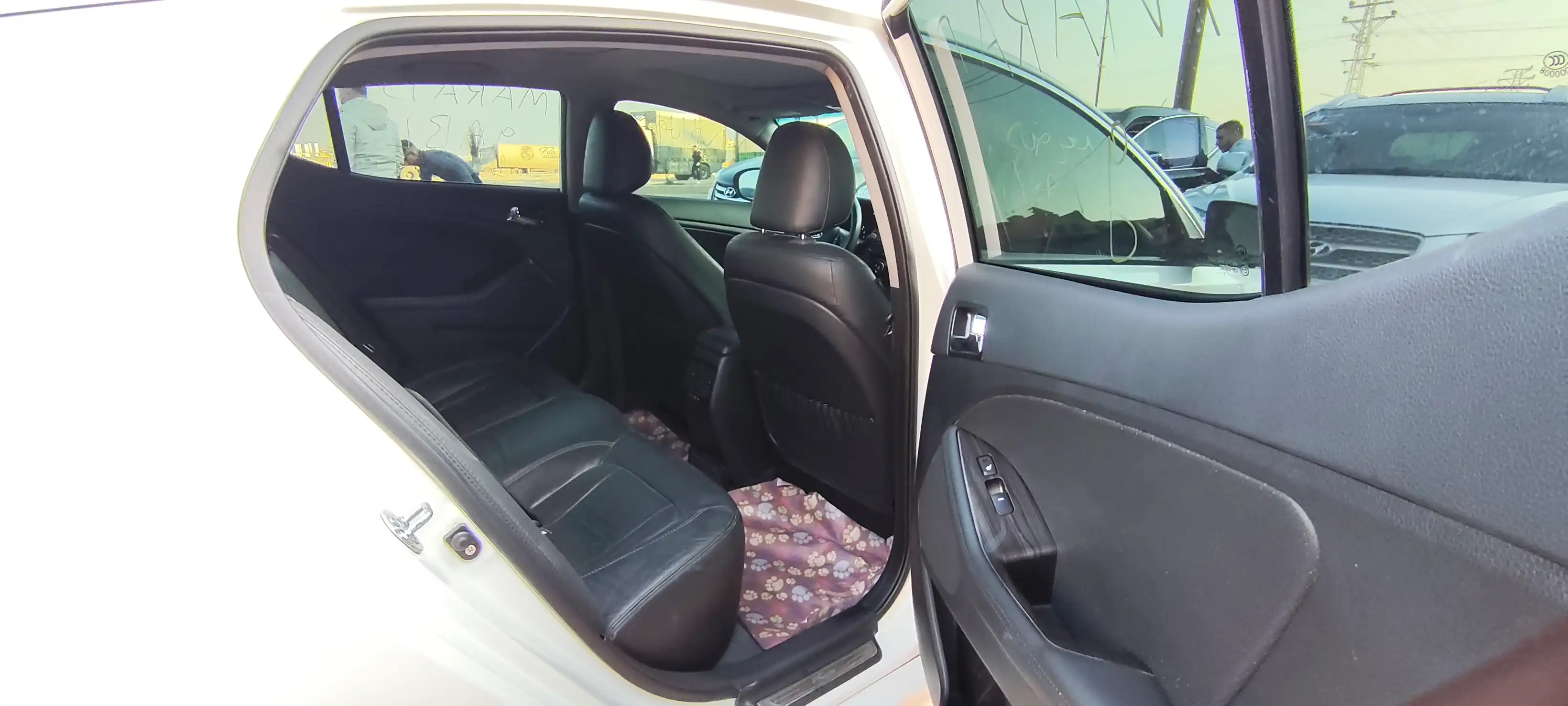 kilometrage car sale kia k5 standard sedan used 2011 aleppo qv image