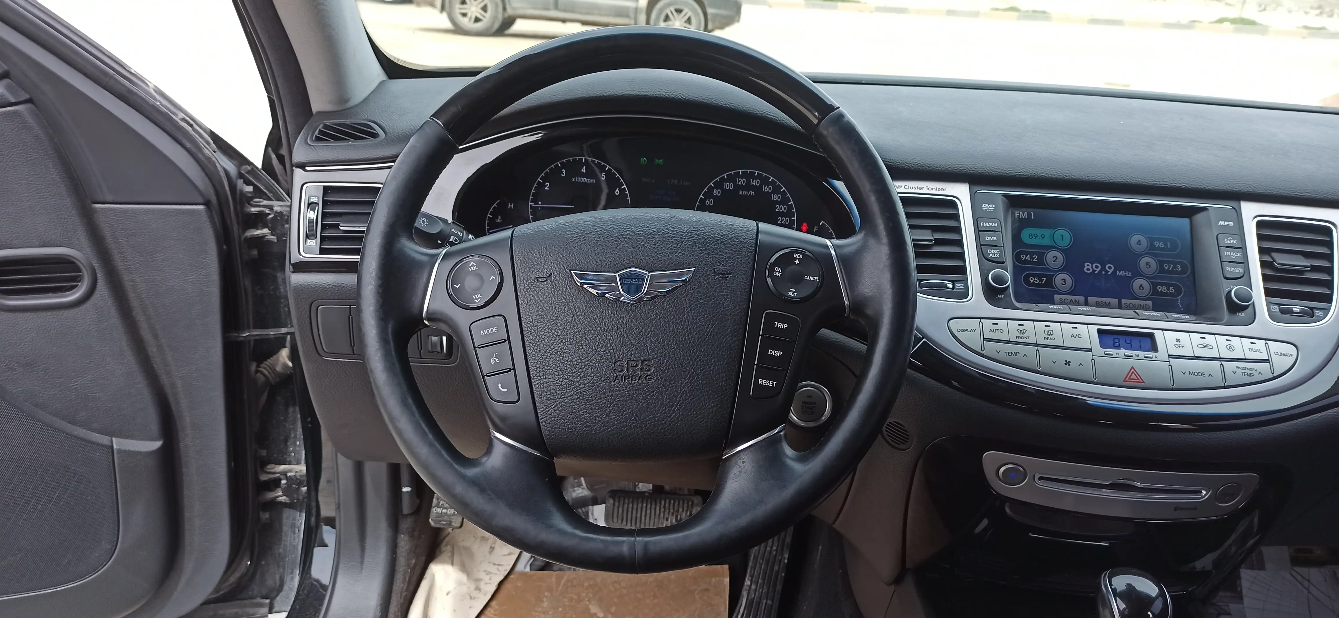 kilometrage car sale genesis bh 330 sedan used 2012 aleppo lj image