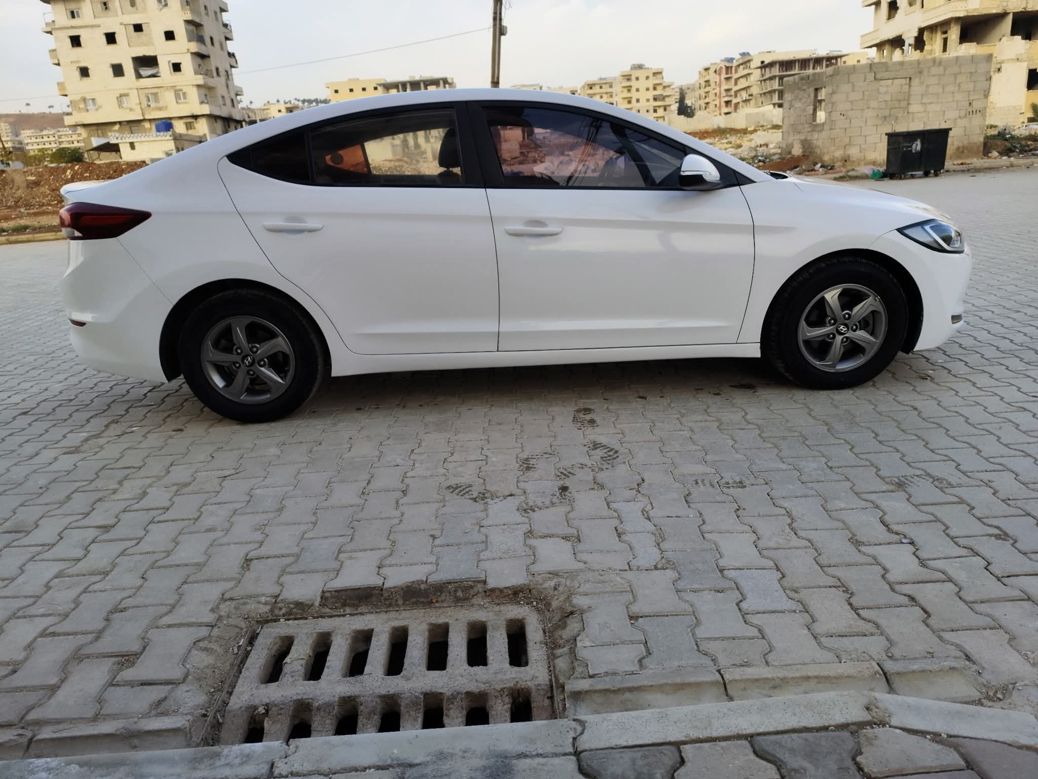 kilometrage car sale hyundai avante e16 sedan used 2018 aleppo sg image